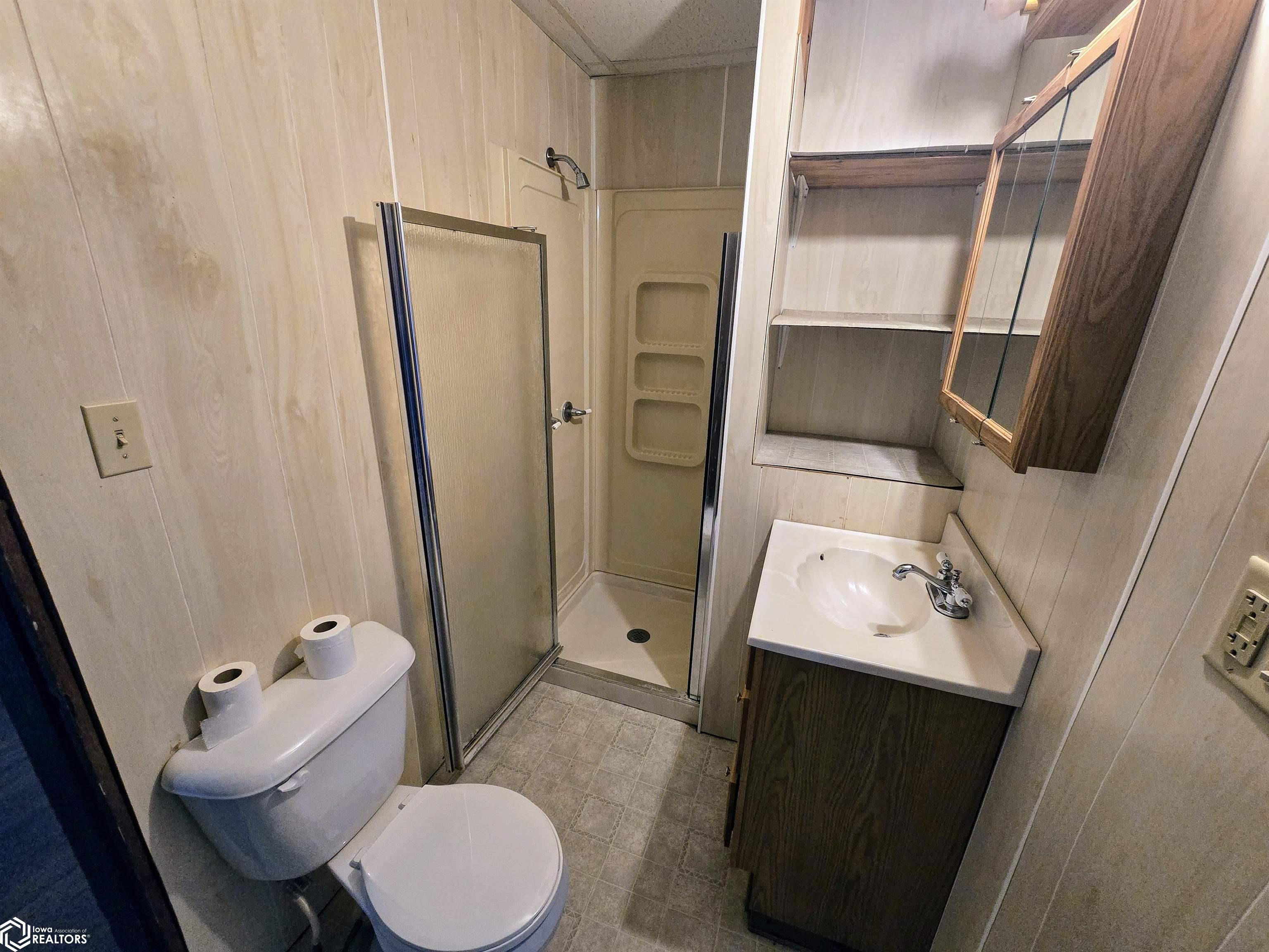 410 N Sycamore Street, Creston, Iowa image 13