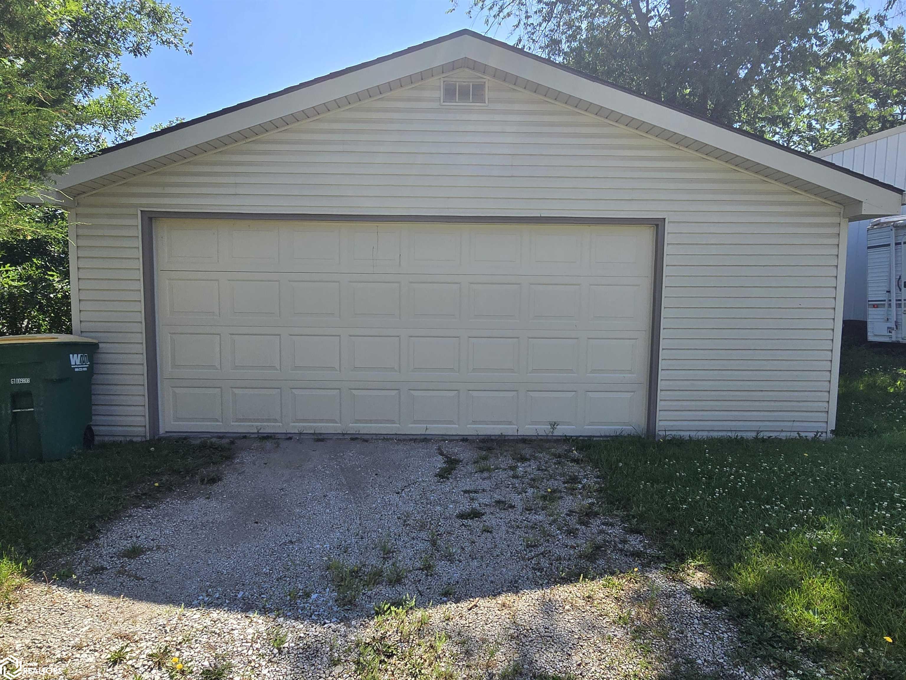 410 N Sycamore Street, Creston, Iowa image 7