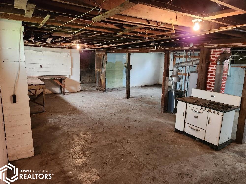 434 Way Avenue, Woden, Iowa image 6