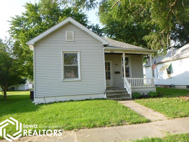 2015 Ave J, Fort Madison, Iowa image 2