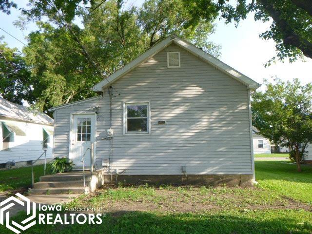 2015 Ave J, Fort Madison, Iowa image 3