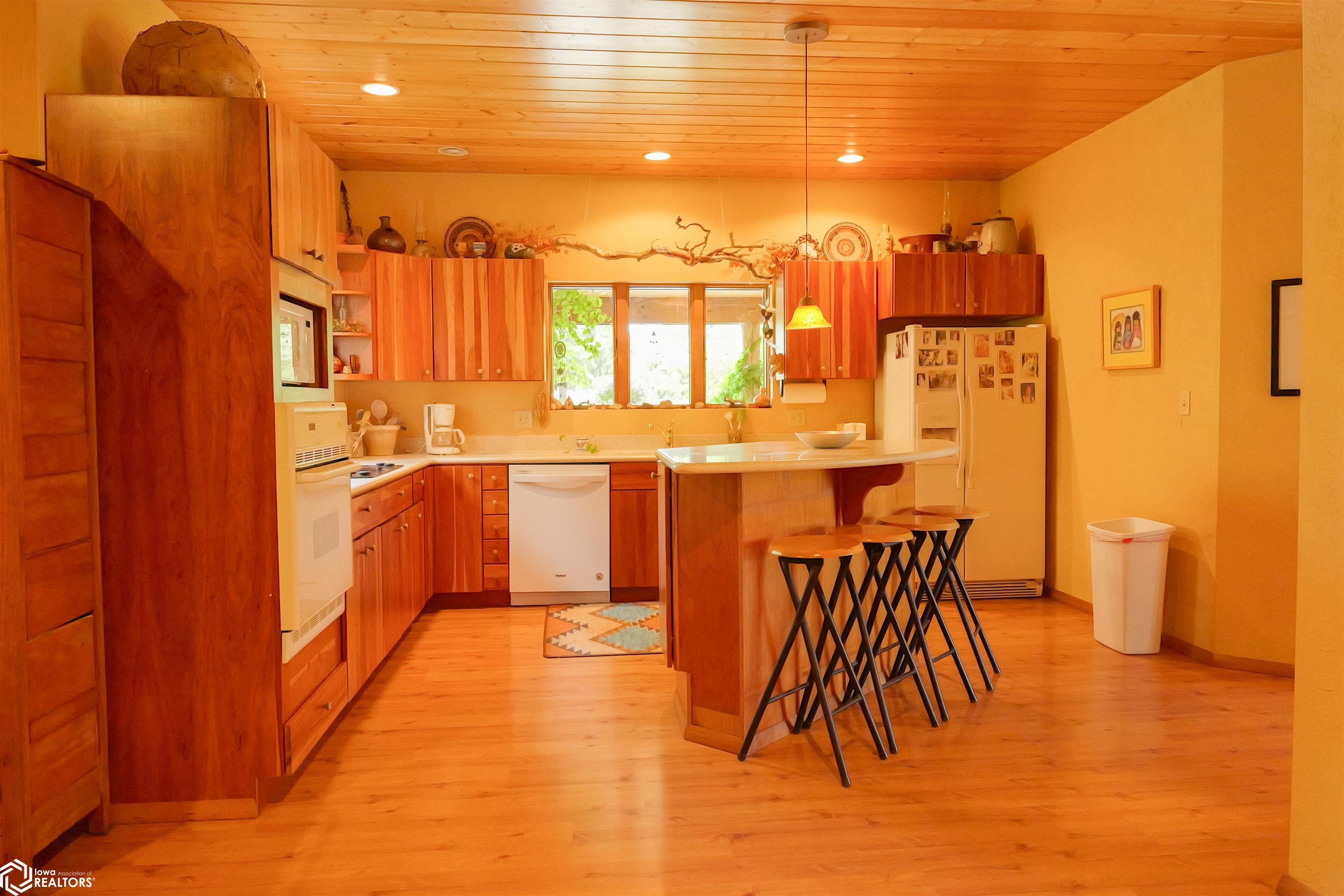10361 155th Street, Burlington, Iowa image 34