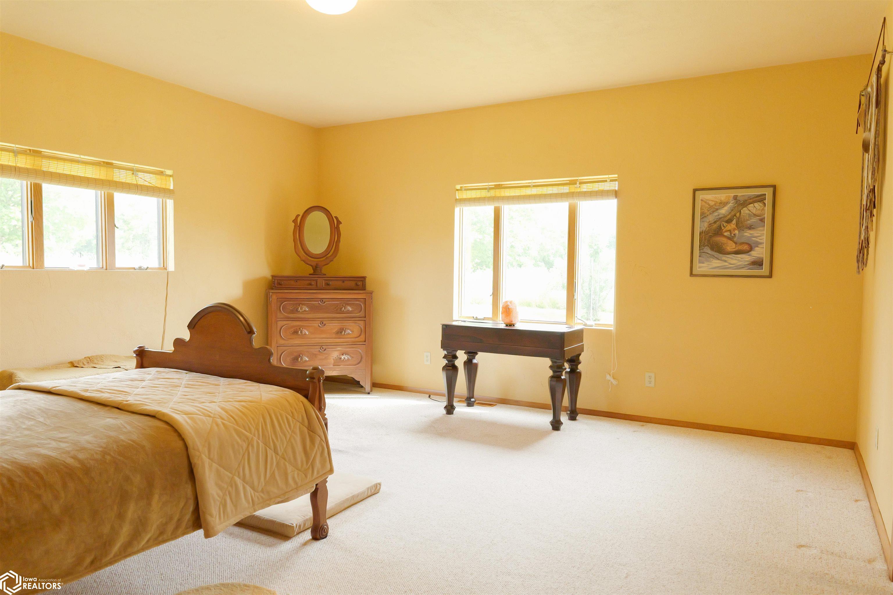 10361 155th Street, Burlington, Iowa image 44