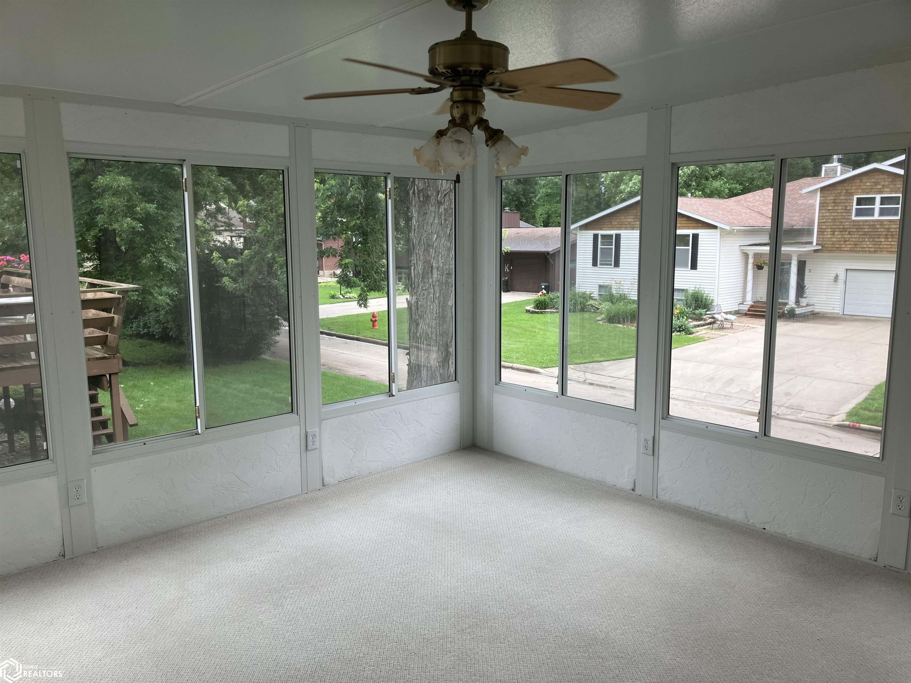 423 19th Street, Clear Lake, Iowa image 9