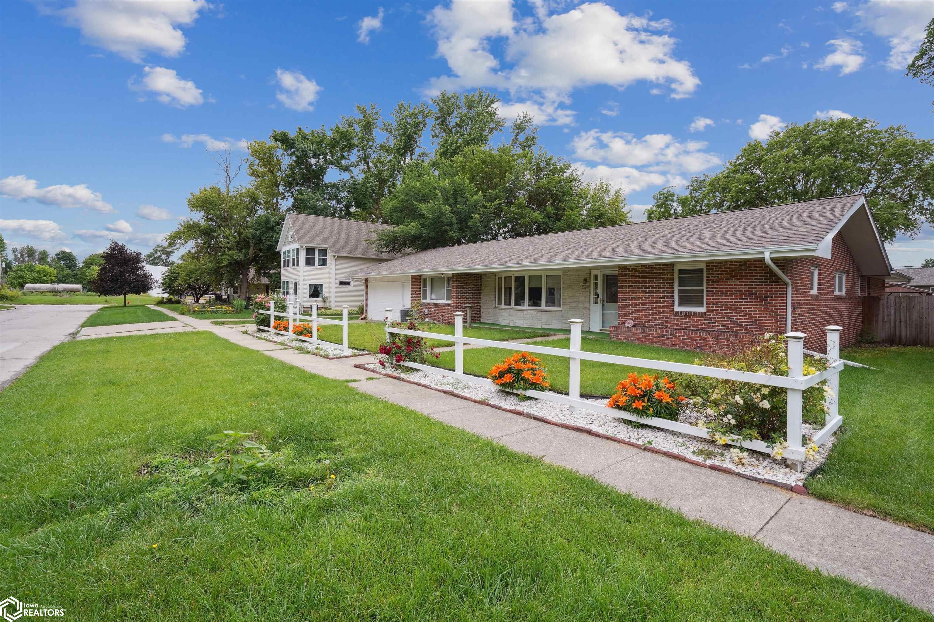524 10th Street, Nevada, Iowa image 3