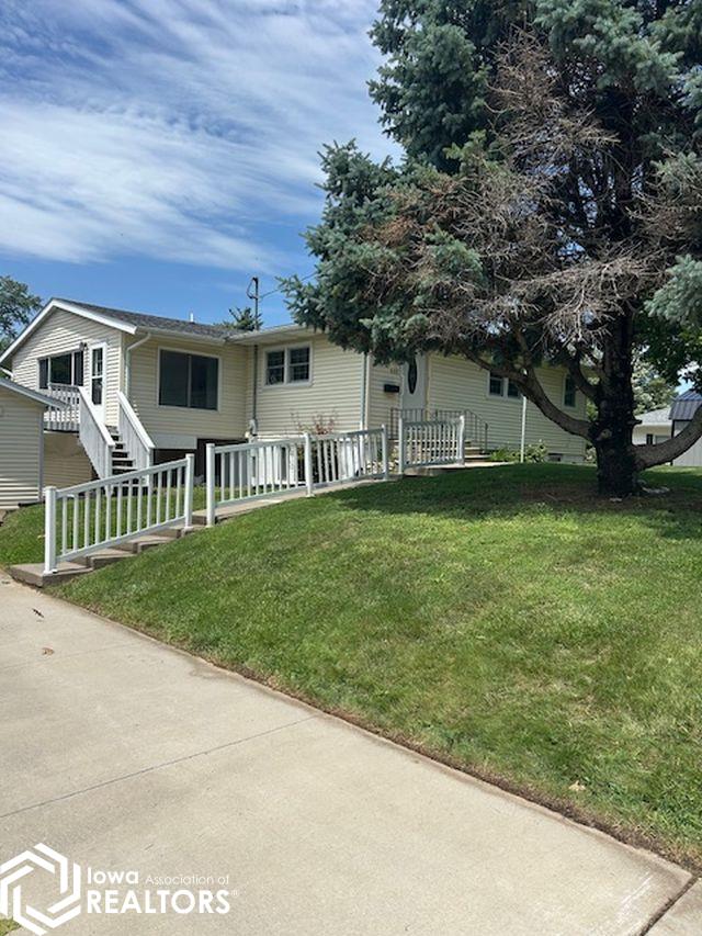 607 S 12th Street, Marshalltown, Iowa image 1