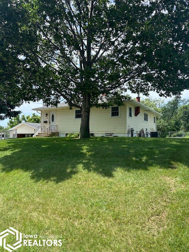 607 S 12th Street, Marshalltown, Iowa image 3