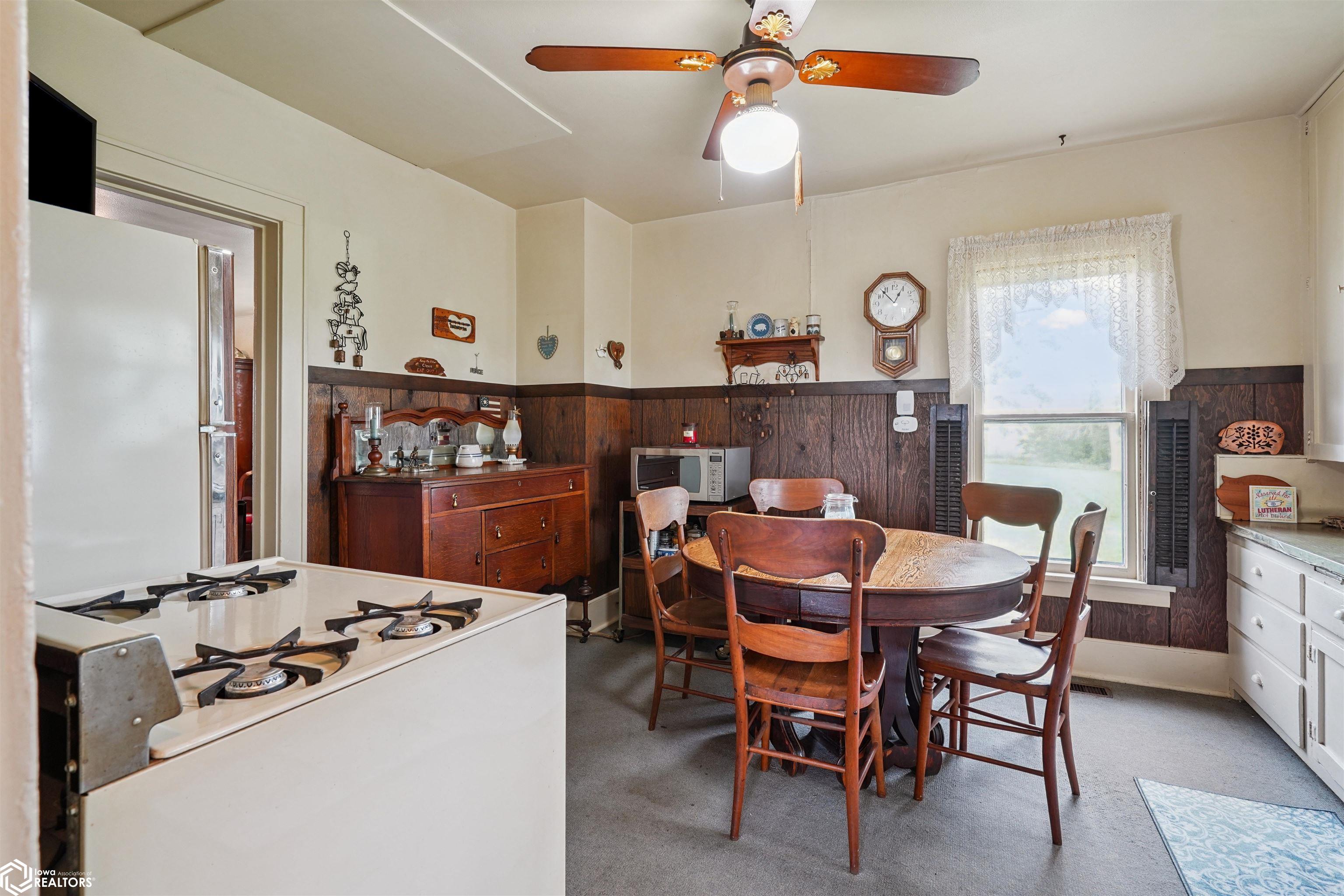 60361 210th Street, Nevada, Iowa image 6