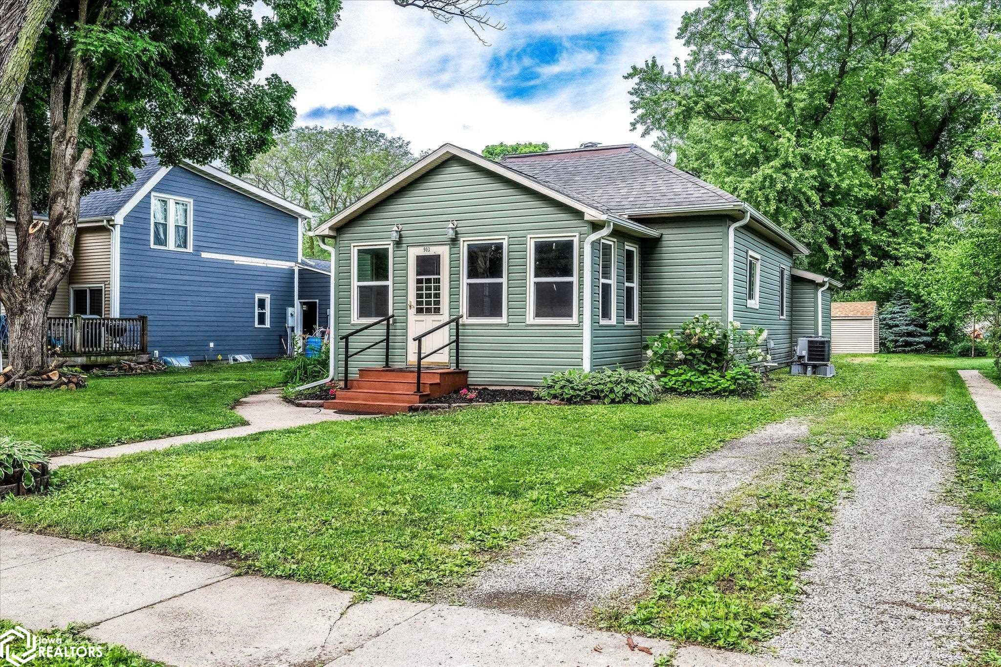 903 Ely Street, Woodbine, Iowa image 4