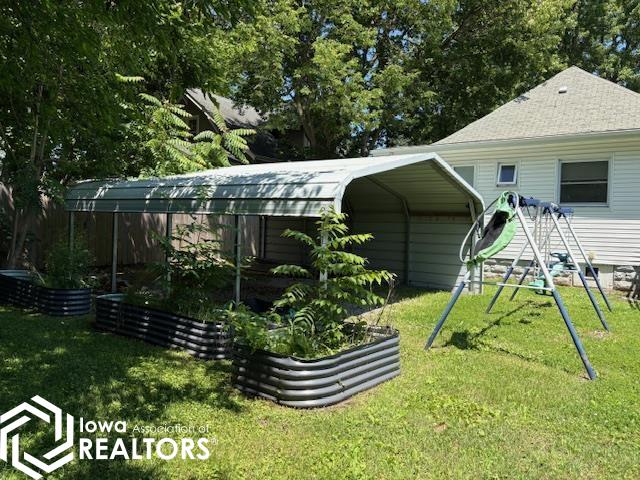 106 W Harrison Avenue, Fairfield, Iowa image 22