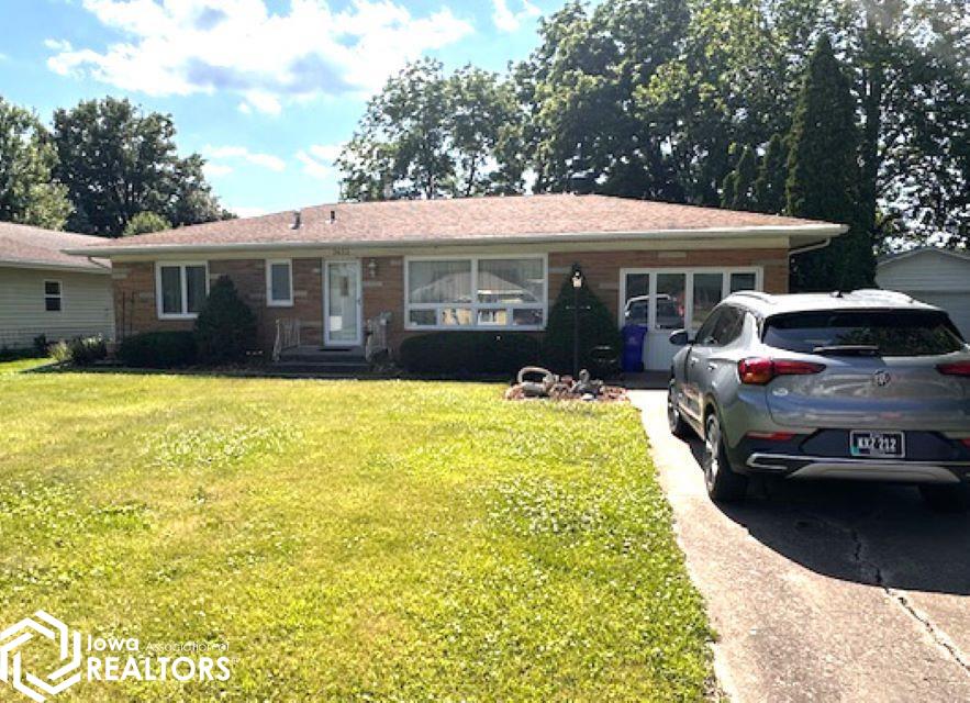 2633 Clearview Street, Ottumwa, Iowa image 2