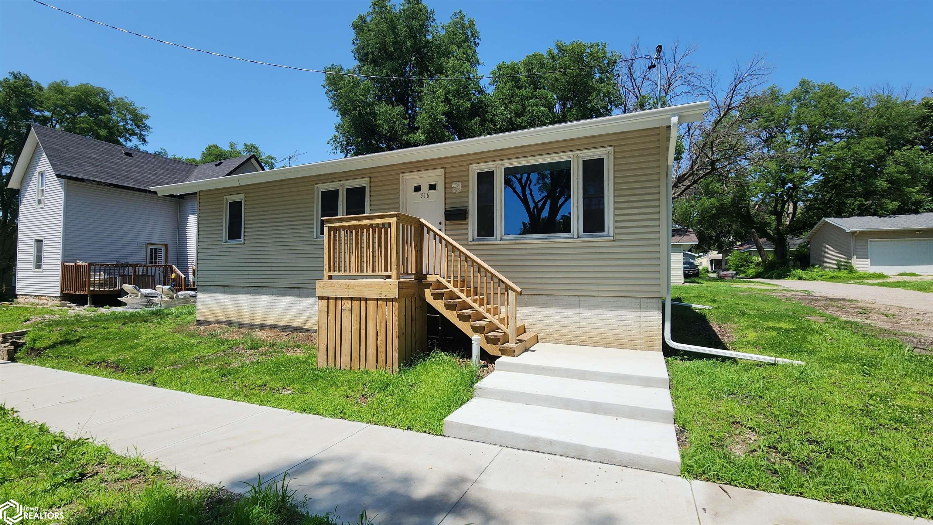 316 5th Street, Mason City, Iowa image 1