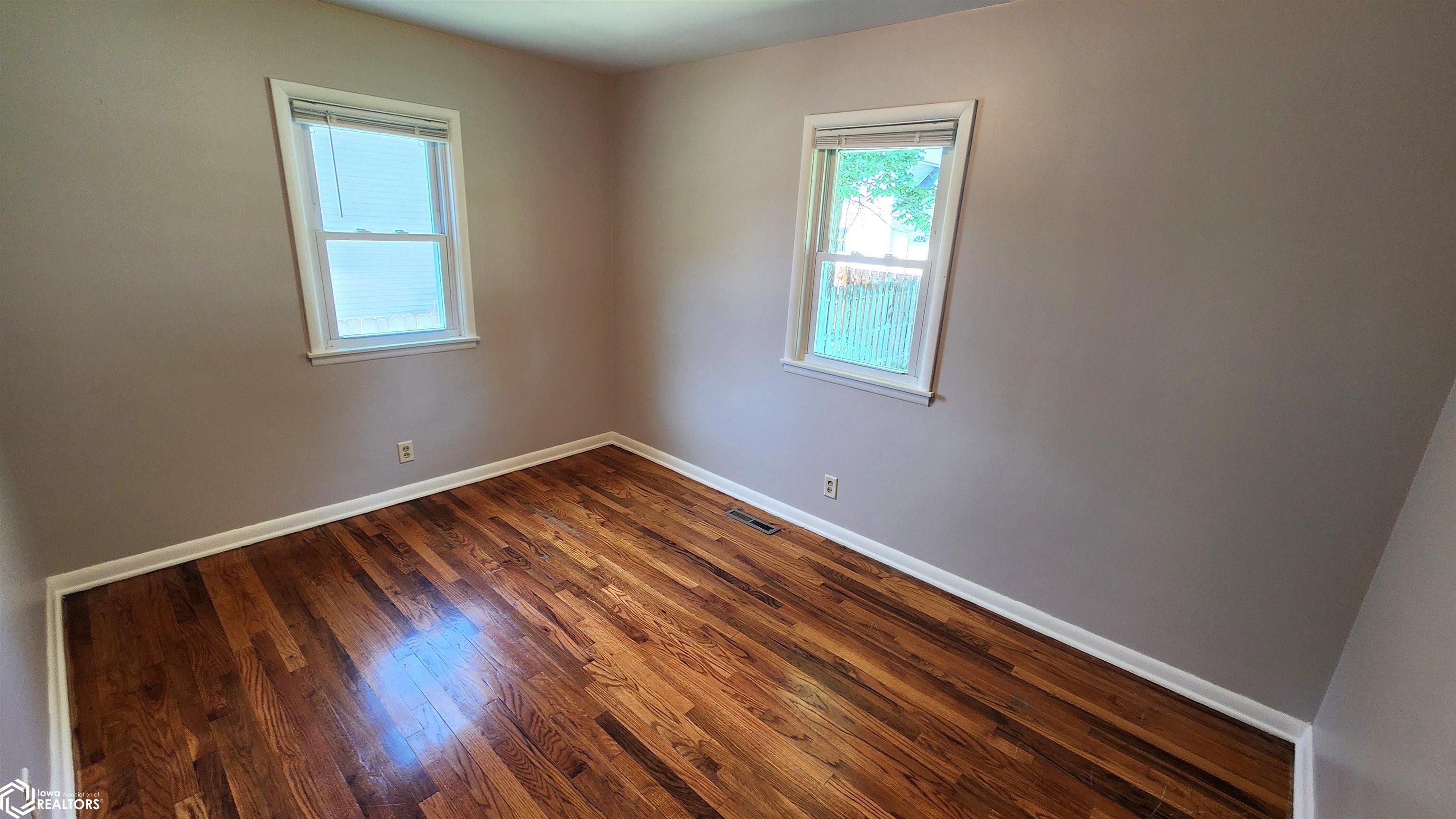 316 5th Street, Mason City, Iowa image 18