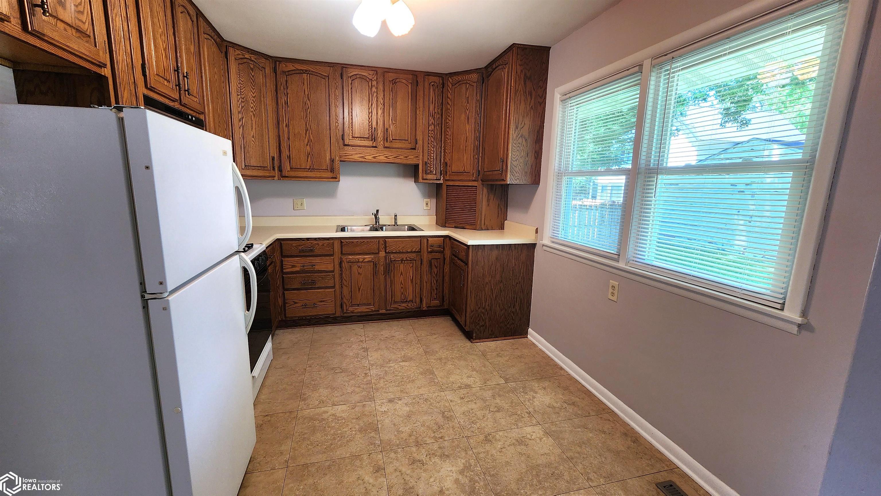 316 5th Street, Mason City, Iowa image 8