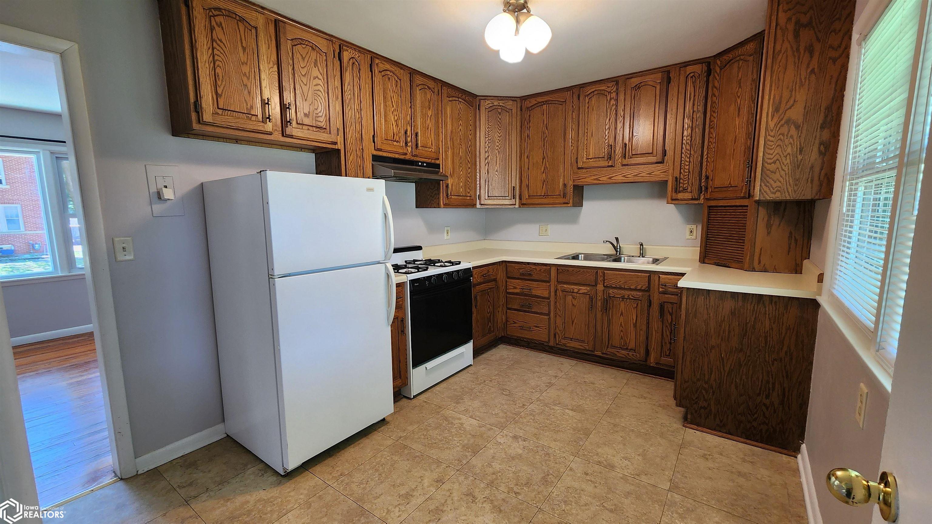316 5th Street, Mason City, Iowa image 9