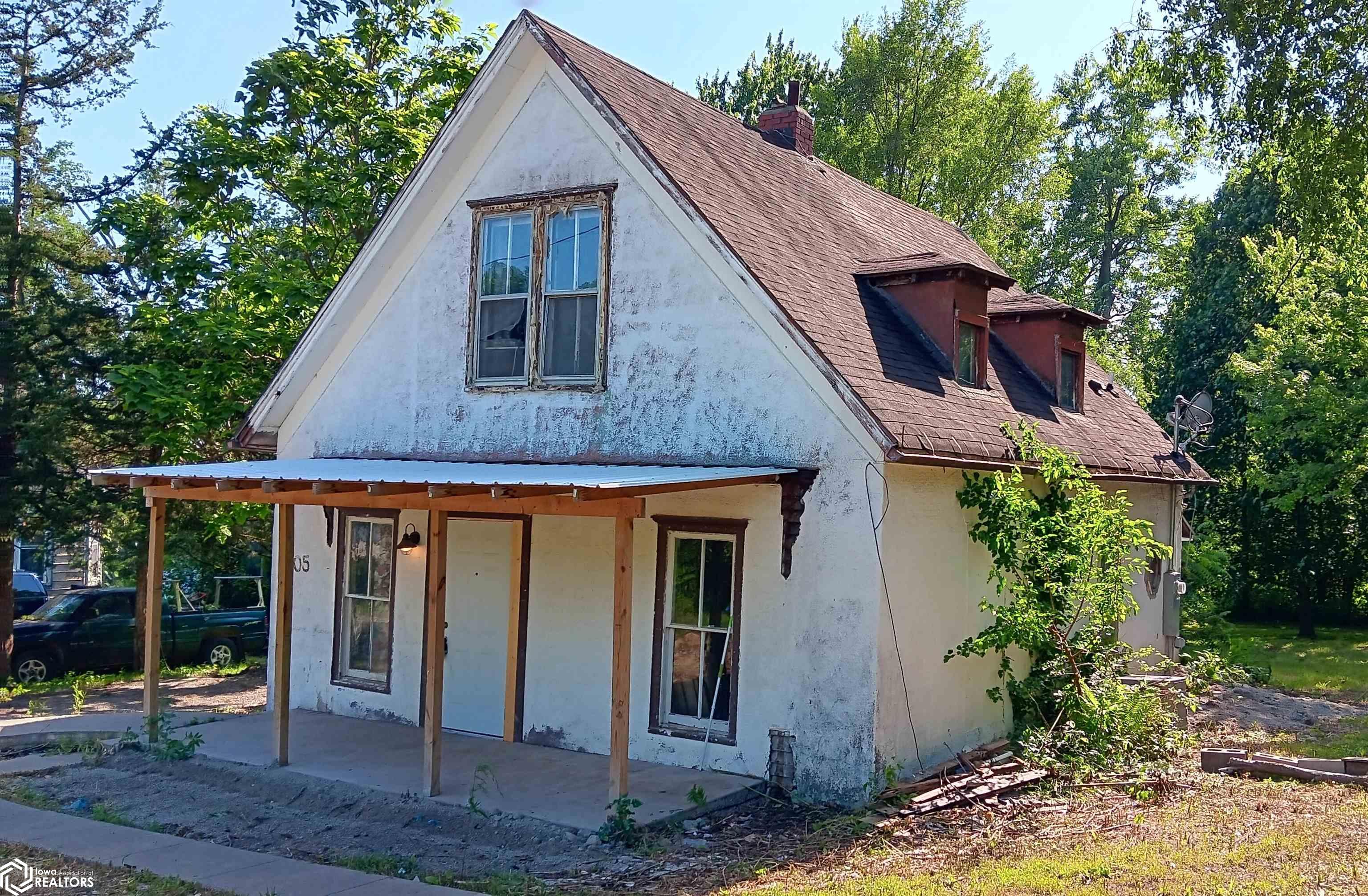 105 N 3rd Street, Mystic, Iowa image 7
