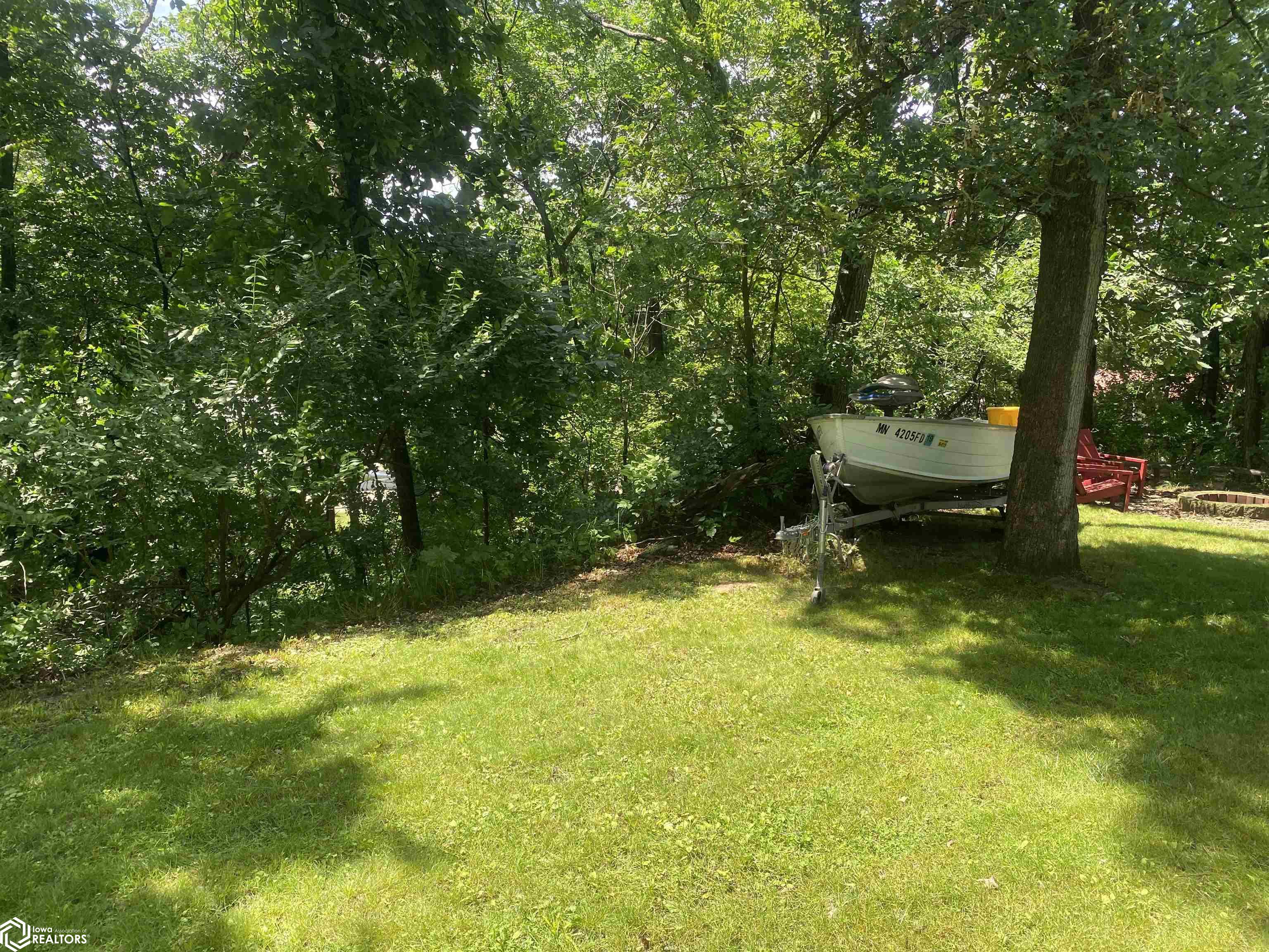 6002 Waukonda Drive, Brooklyn, Iowa image 24