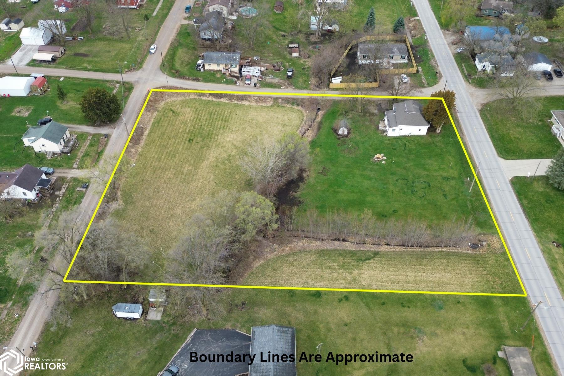 802 5th Street, Bussey, Iowa image 1
