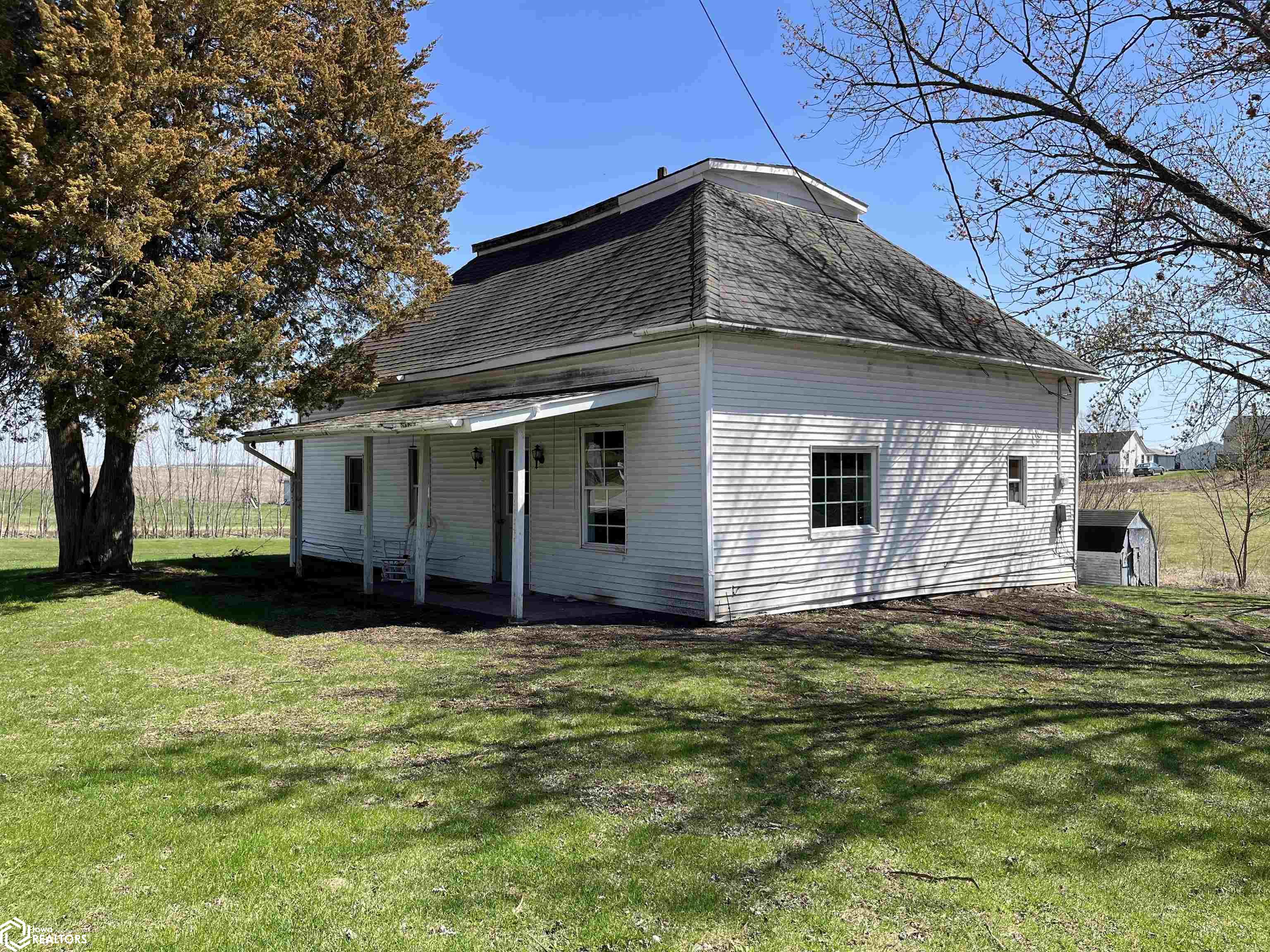 802 5th Street, Bussey, Iowa image 3