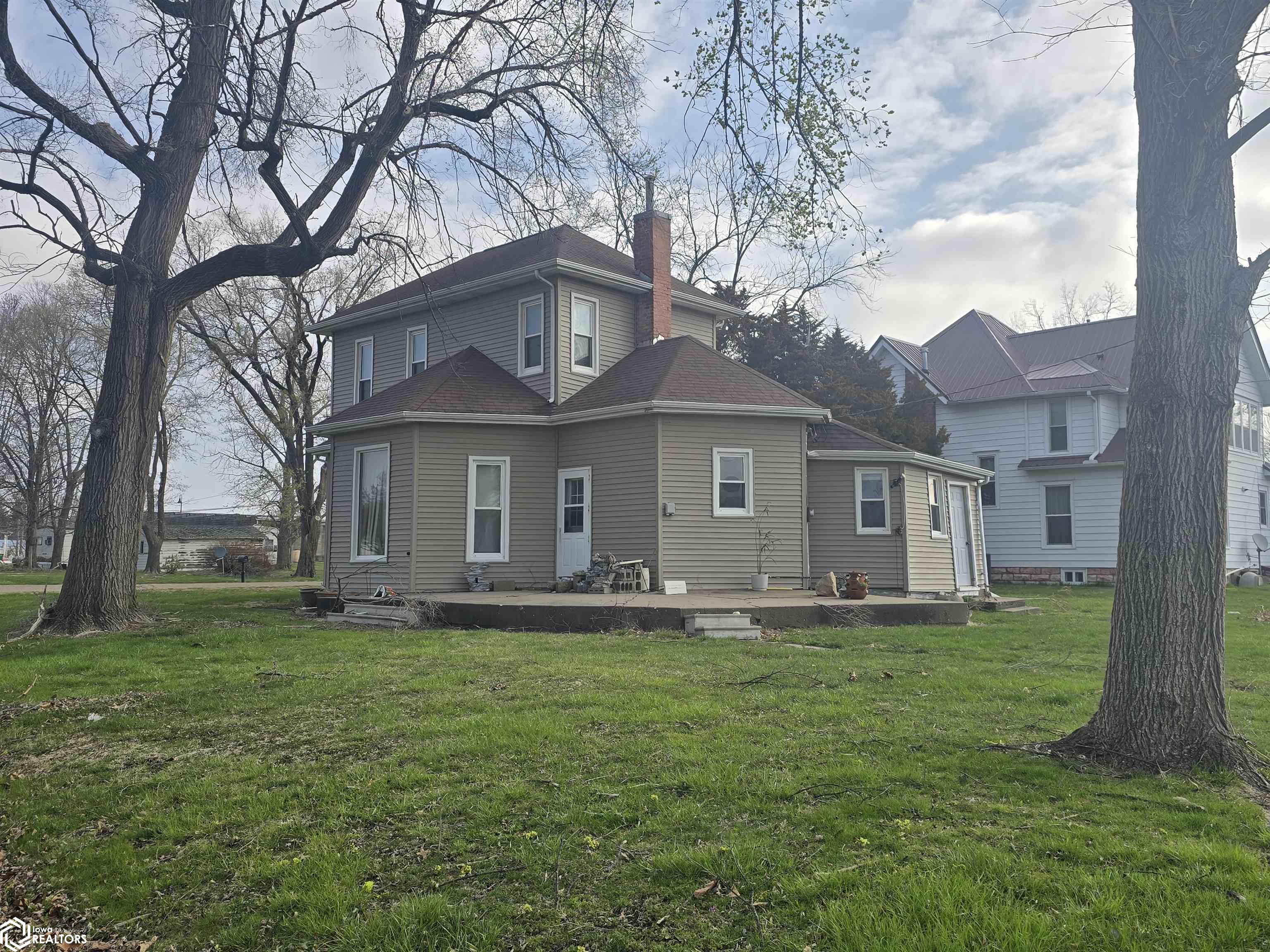 106 W Main Street, Brighton, Iowa image 1