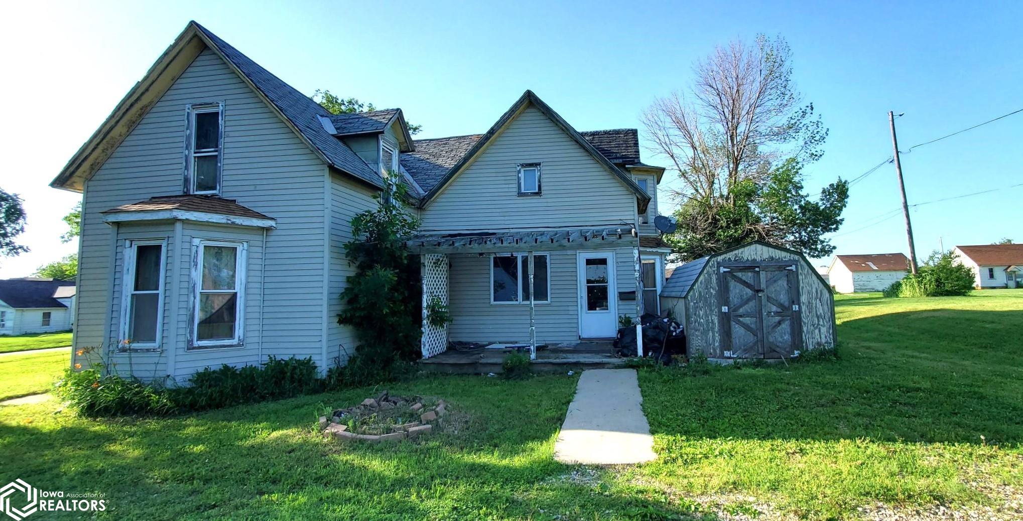 121 4th Avenue, Clarion, Iowa image 1
