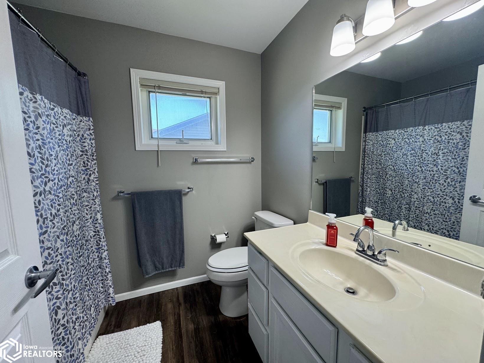 1707 Koestner Street, Burlington, Iowa image 20
