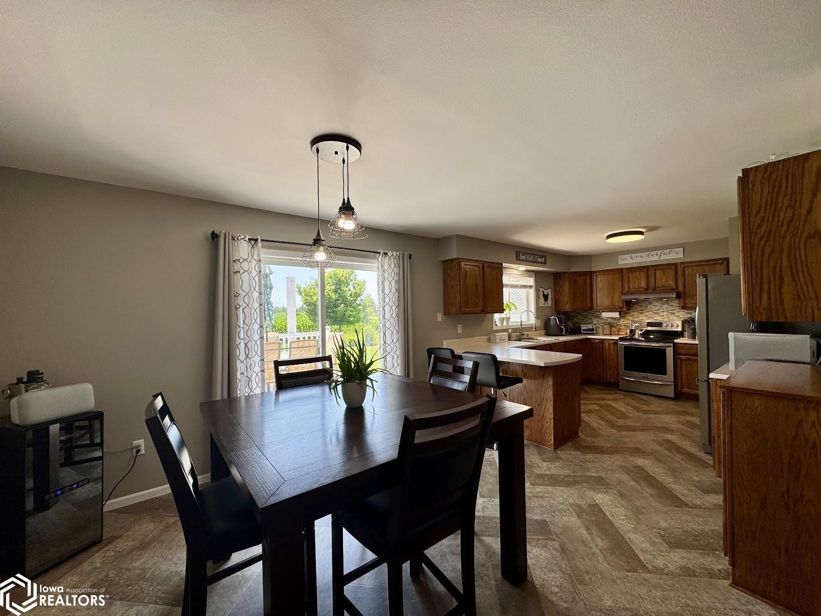 1707 Koestner Street, Burlington, Iowa image 6