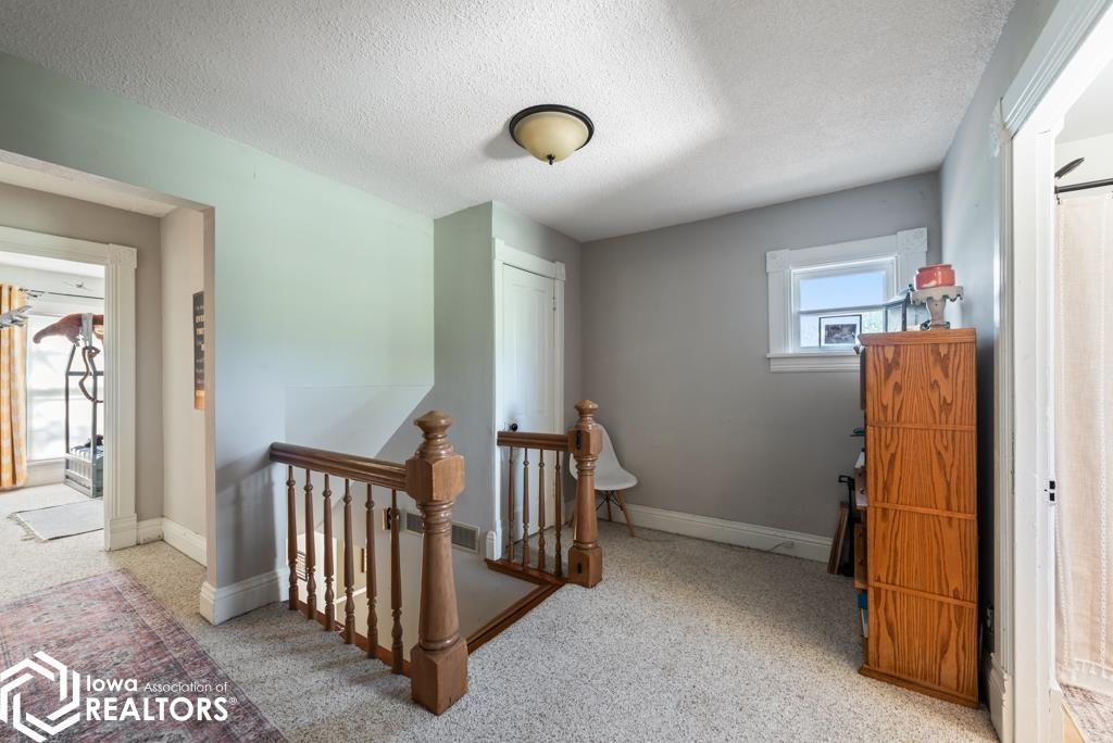207 N Buckeye, Bloomfield, Iowa image 16