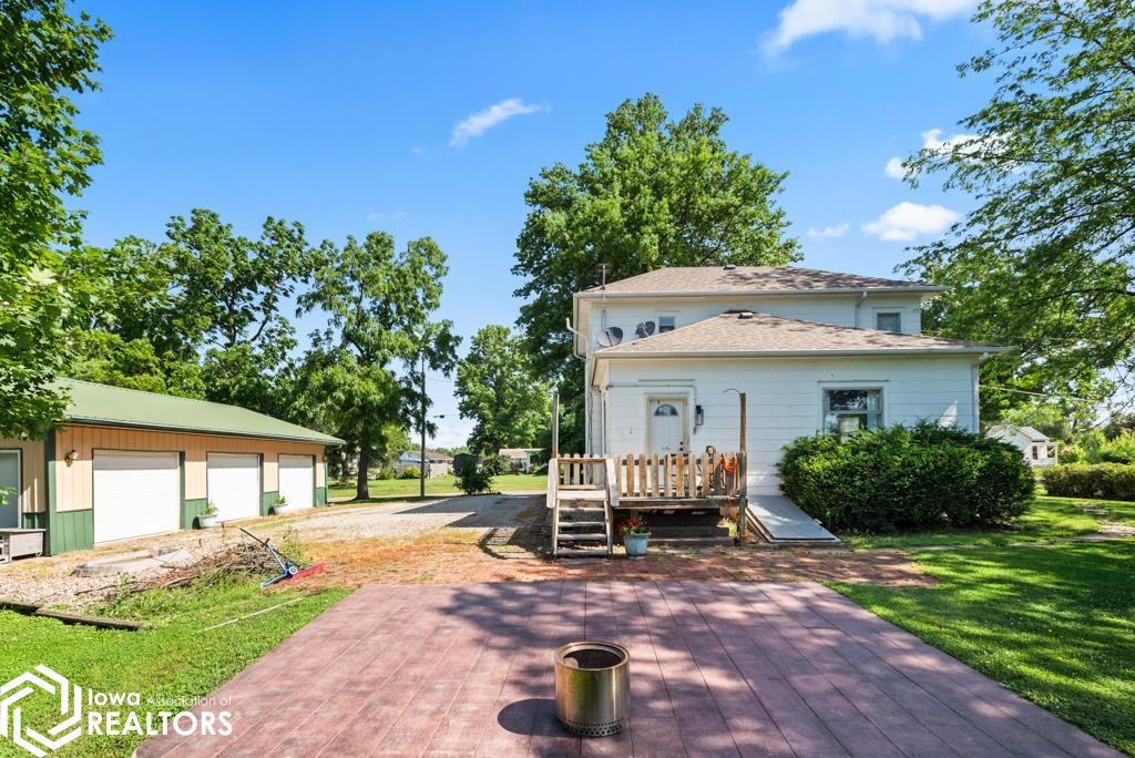 207 N Buckeye, Bloomfield, Iowa image 22