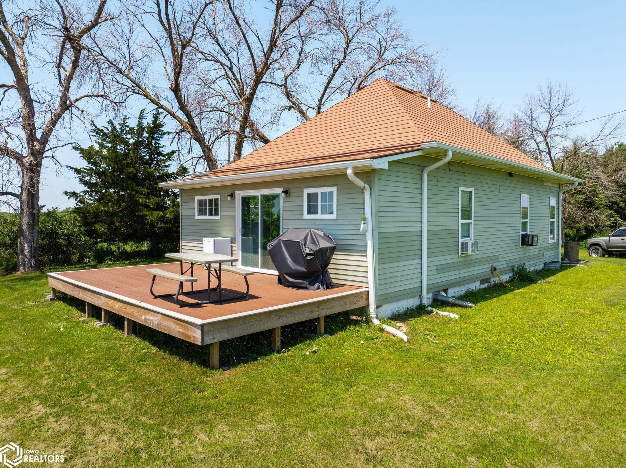 18062 H Avenue, Alden, Iowa image 2