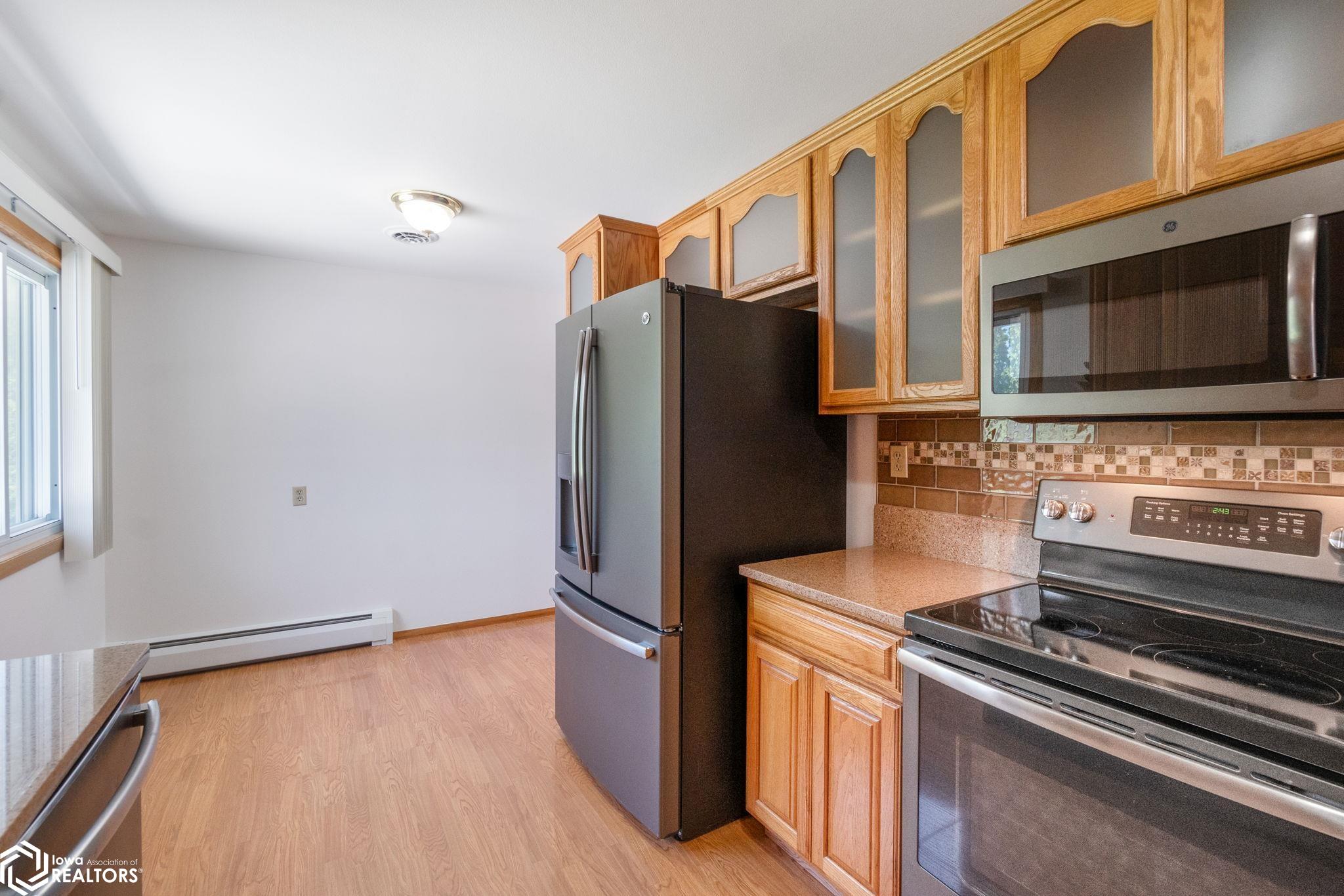 42 33rd Street, Mason City, Iowa image 9