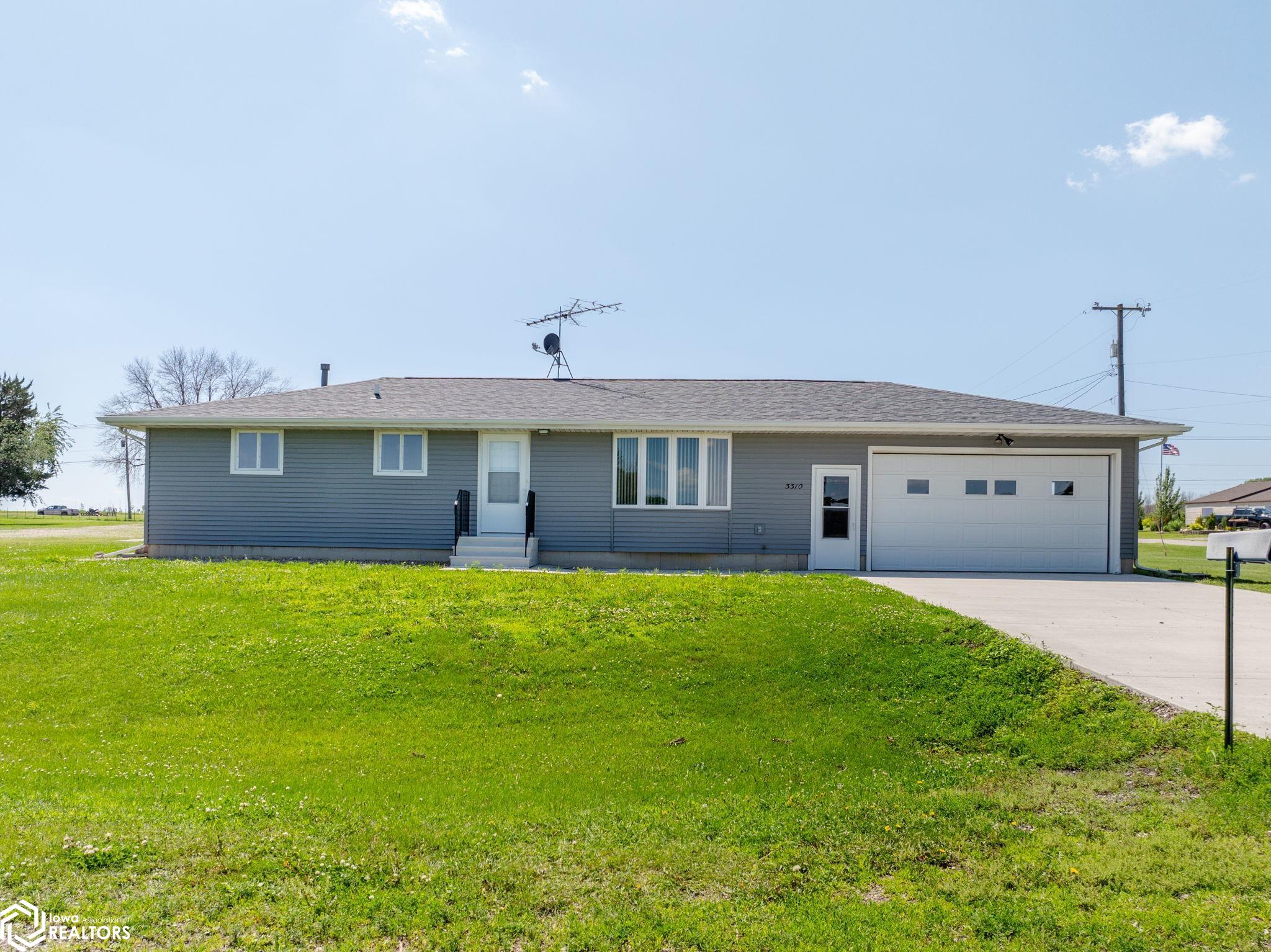 3310 Delaware Avenue, Mason City, Iowa image 2