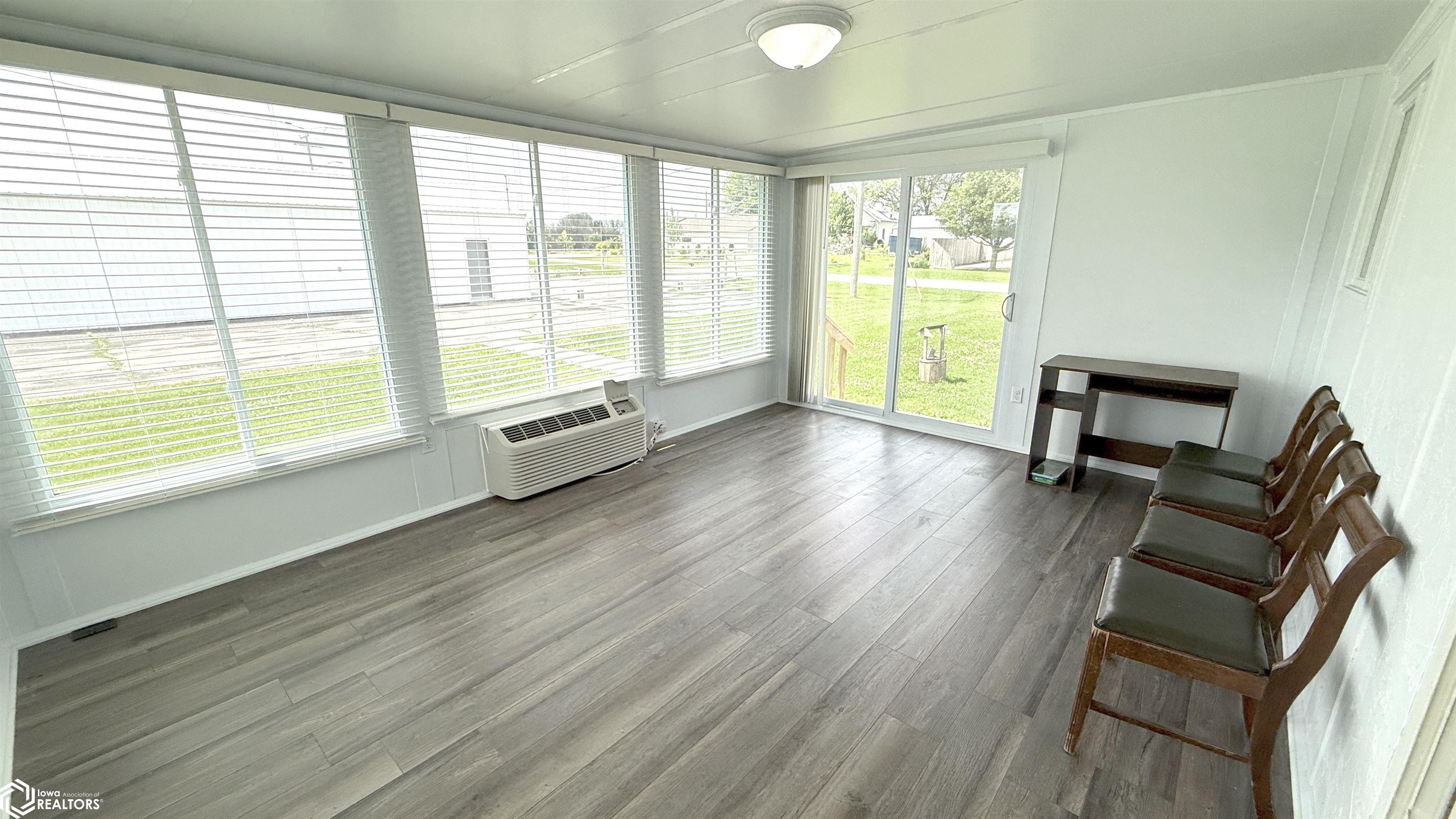 3310 Delaware Avenue, Mason City, Iowa image 11