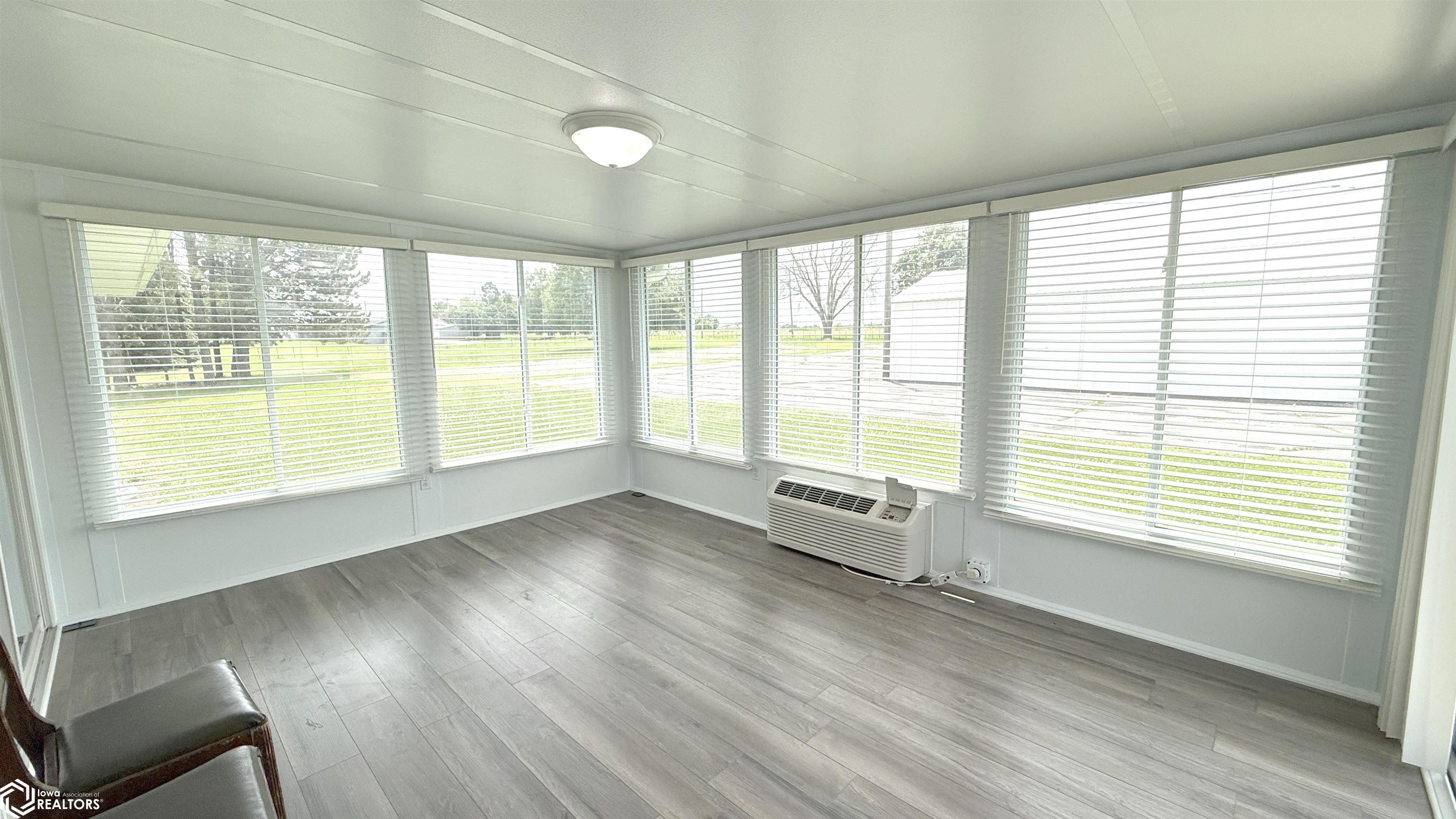 3310 Delaware Avenue, Mason City, Iowa image 12