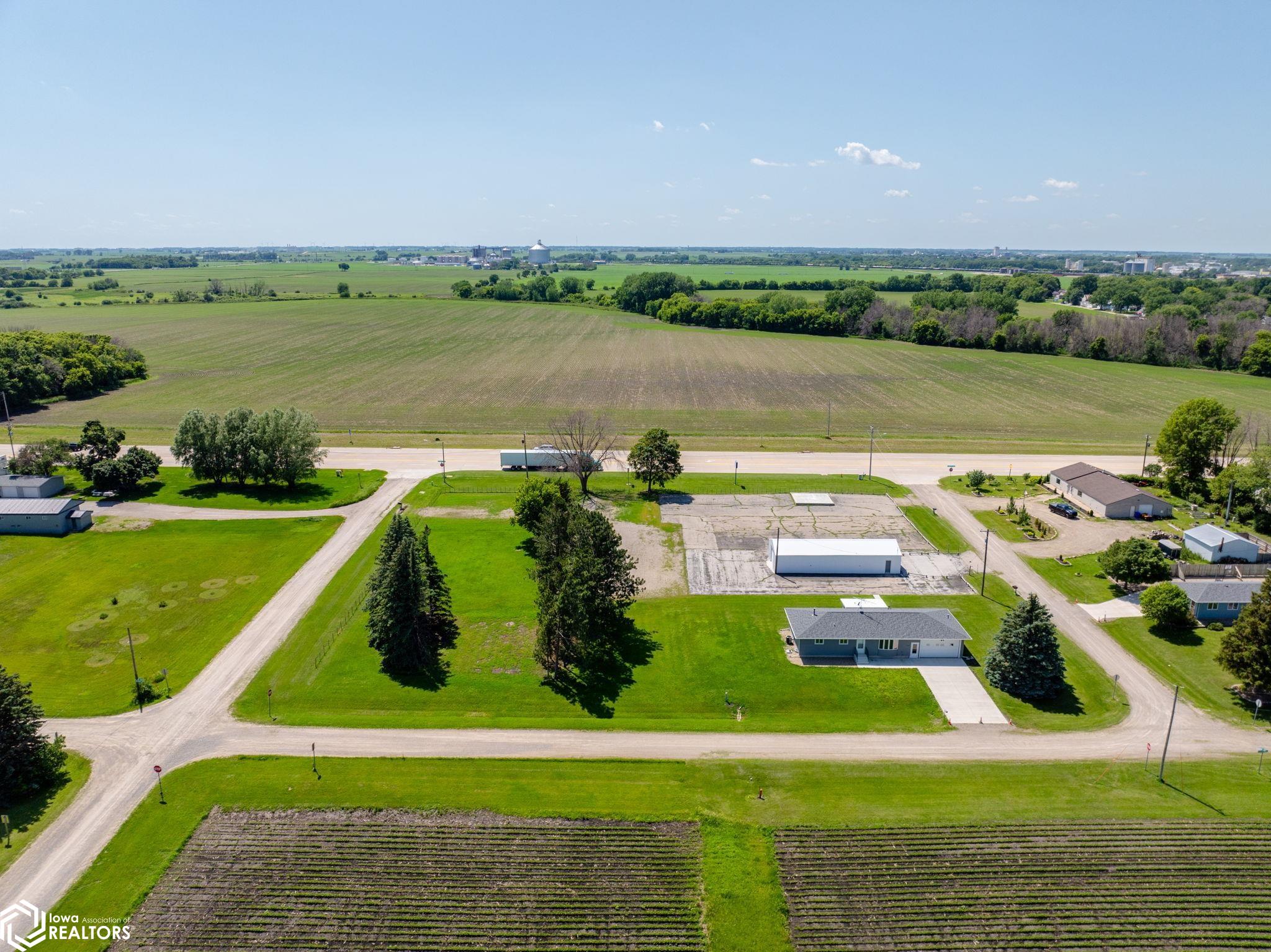 3310 Delaware Avenue, Mason City, Iowa image 38