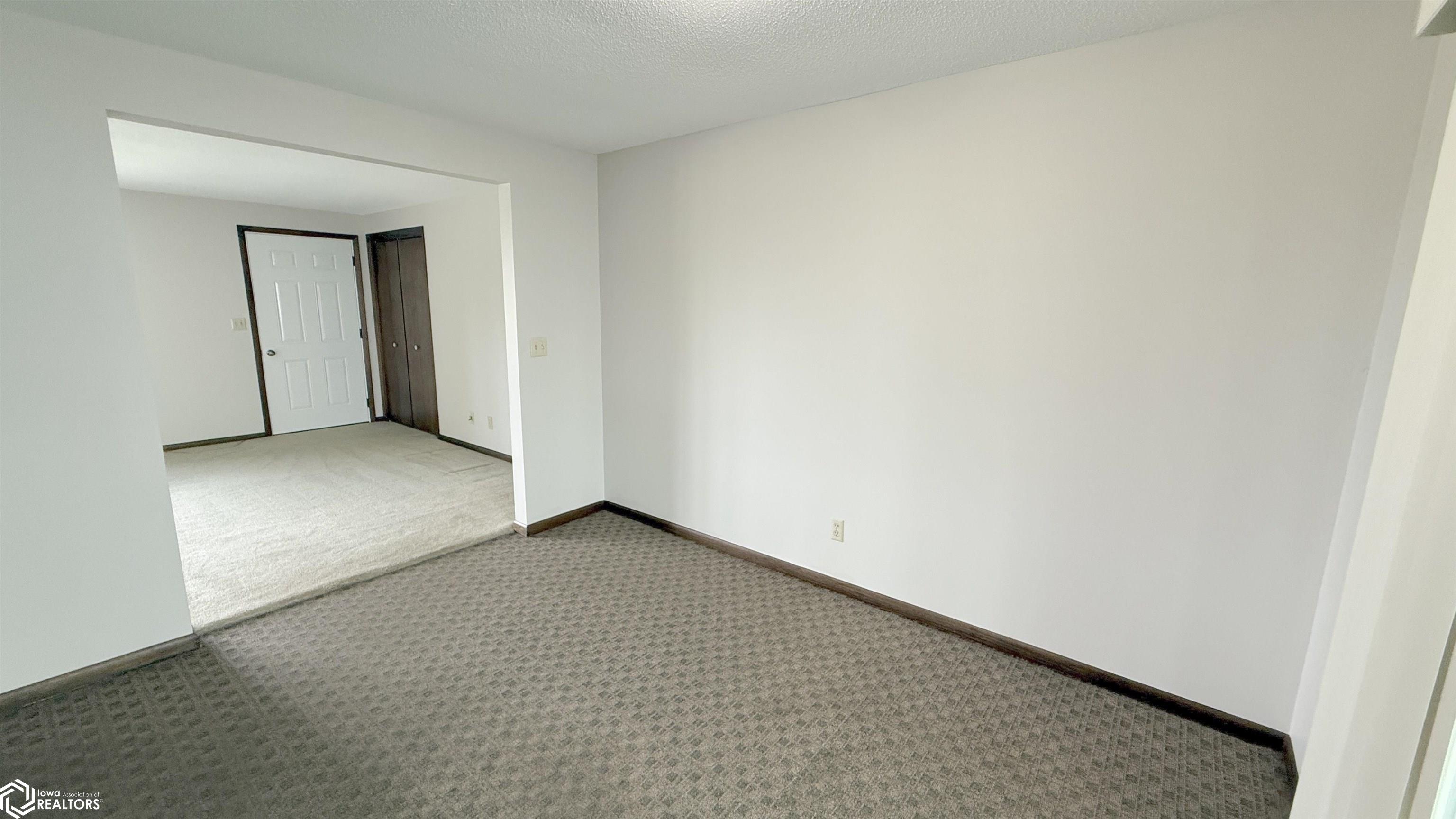3310 Delaware Avenue, Mason City, Iowa image 6