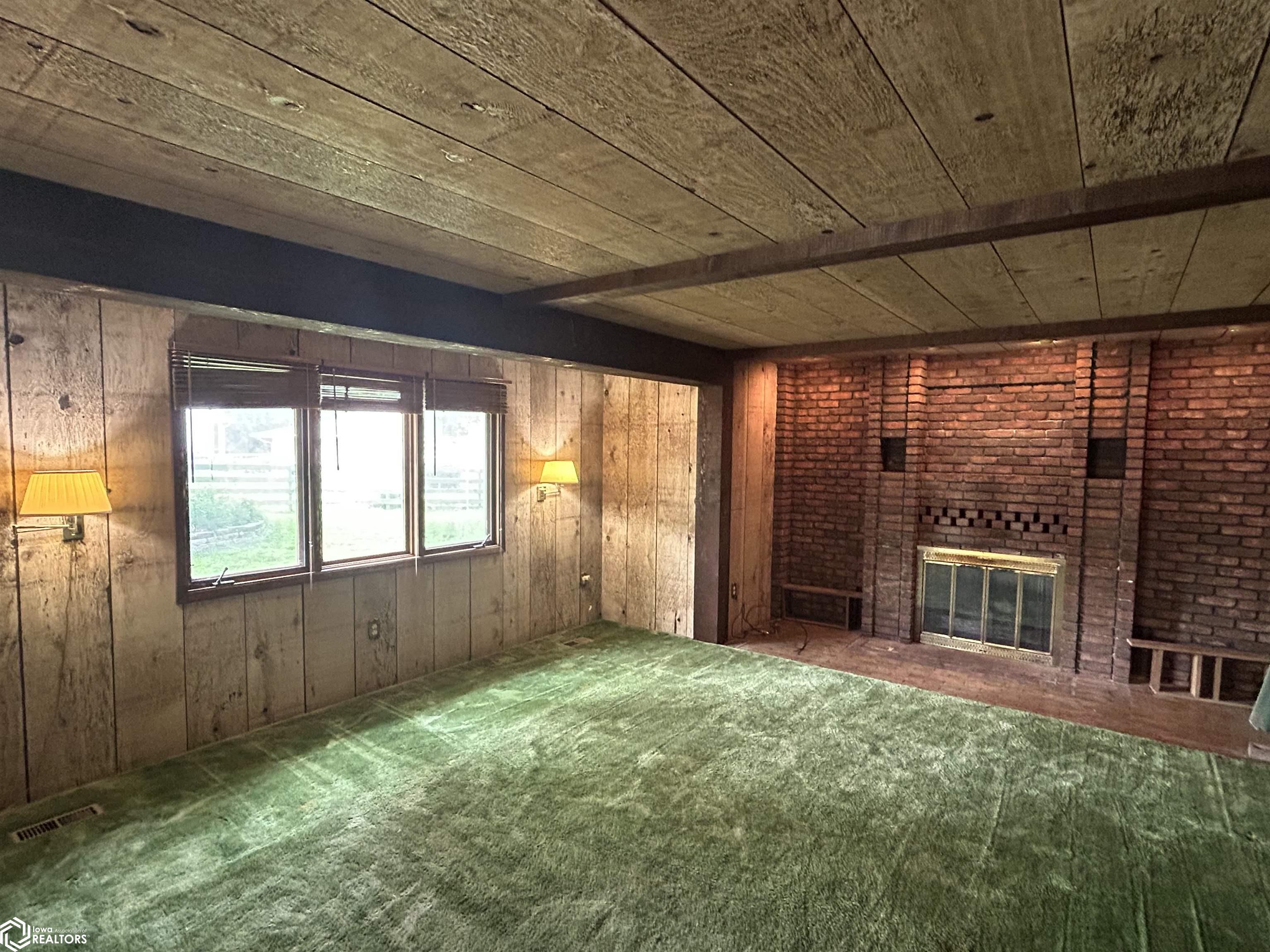 2207 Wakefield Drive, Marshalltown, Iowa image 16