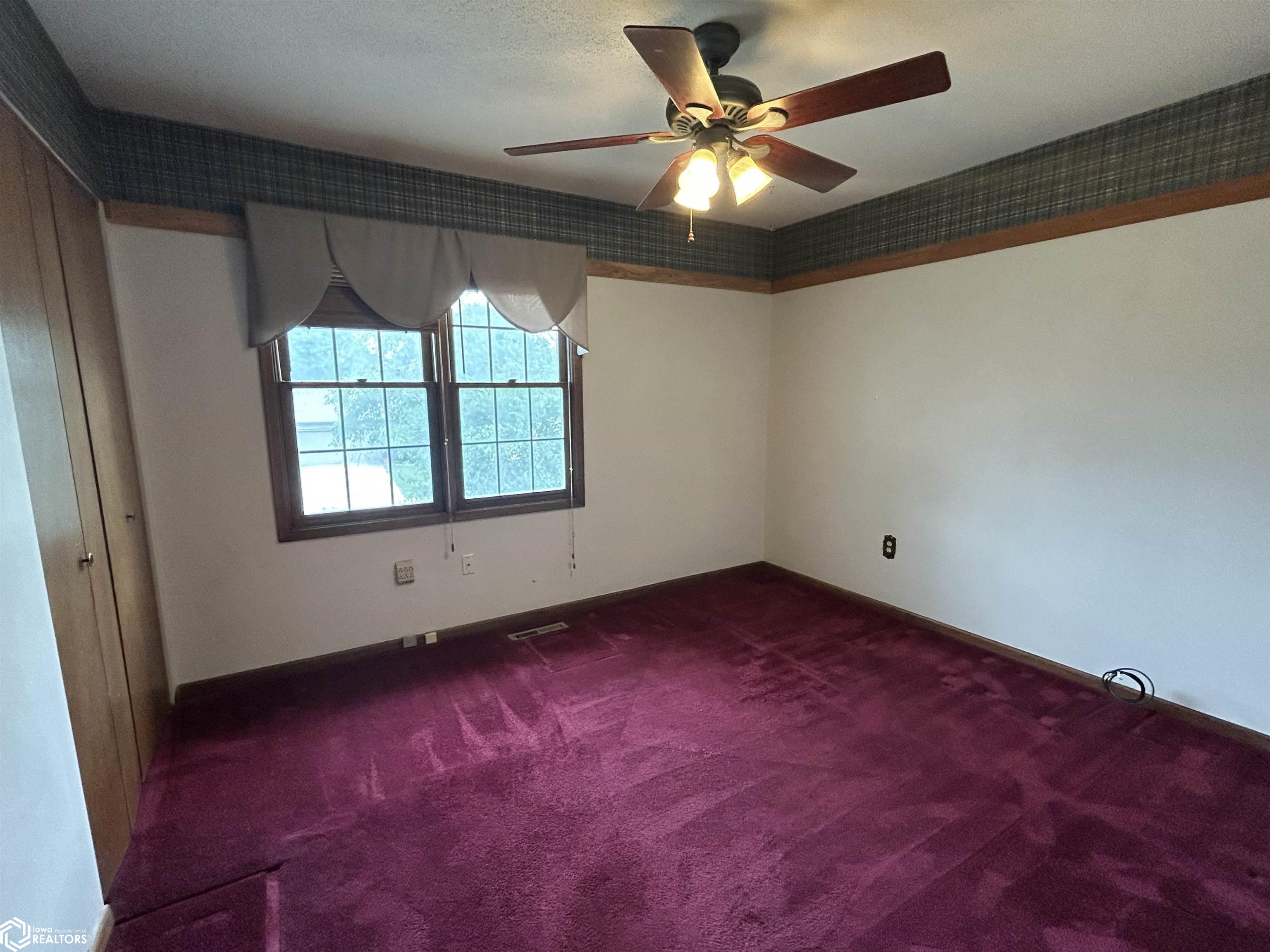 2207 Wakefield Drive, Marshalltown, Iowa image 19