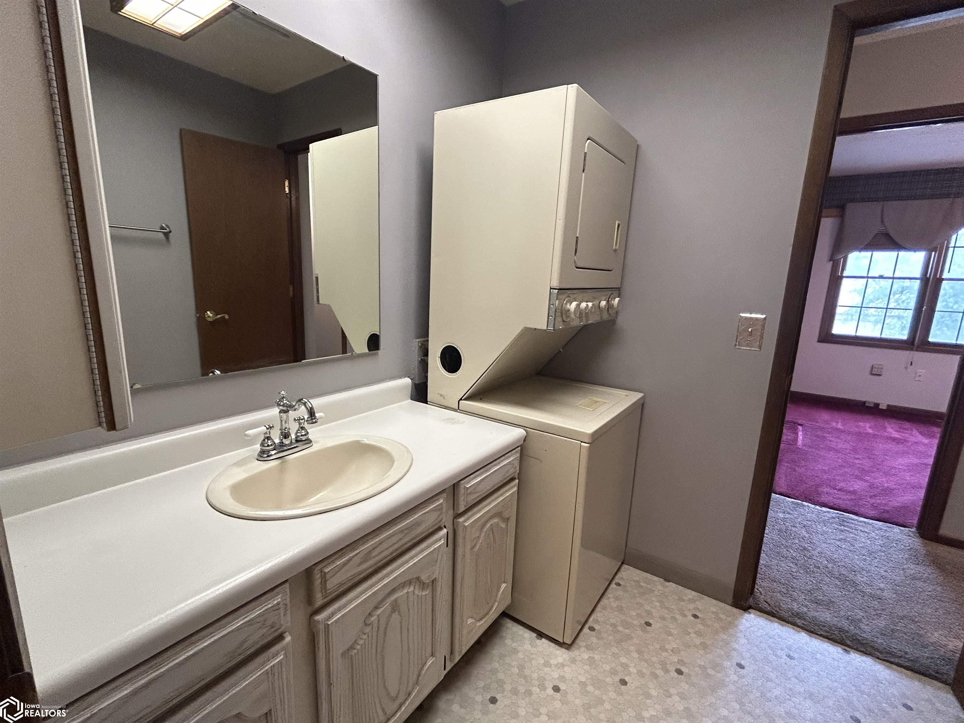 2207 Wakefield Drive, Marshalltown, Iowa image 20