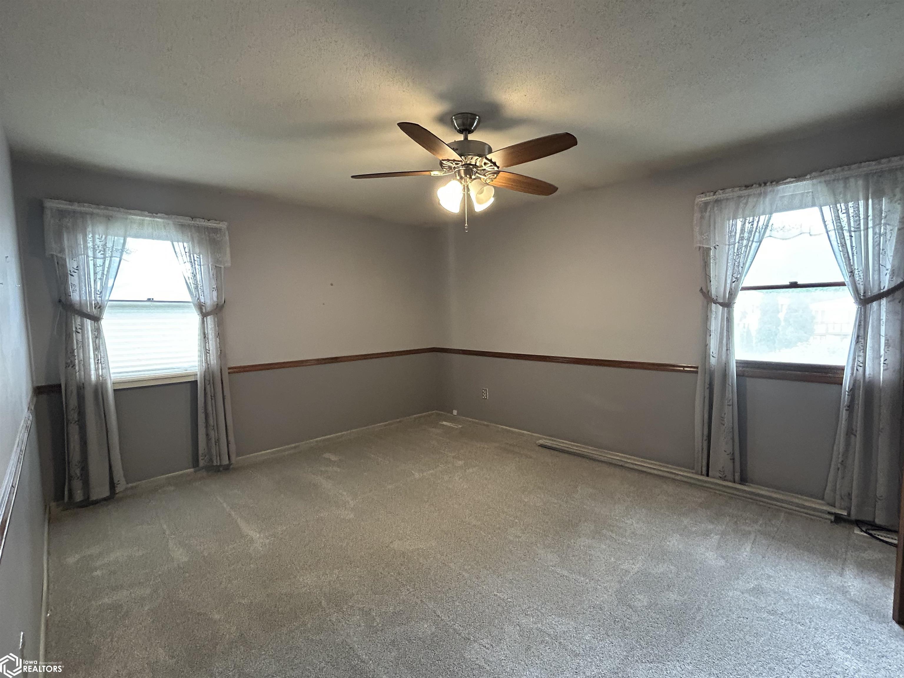 2207 Wakefield Drive, Marshalltown, Iowa image 25