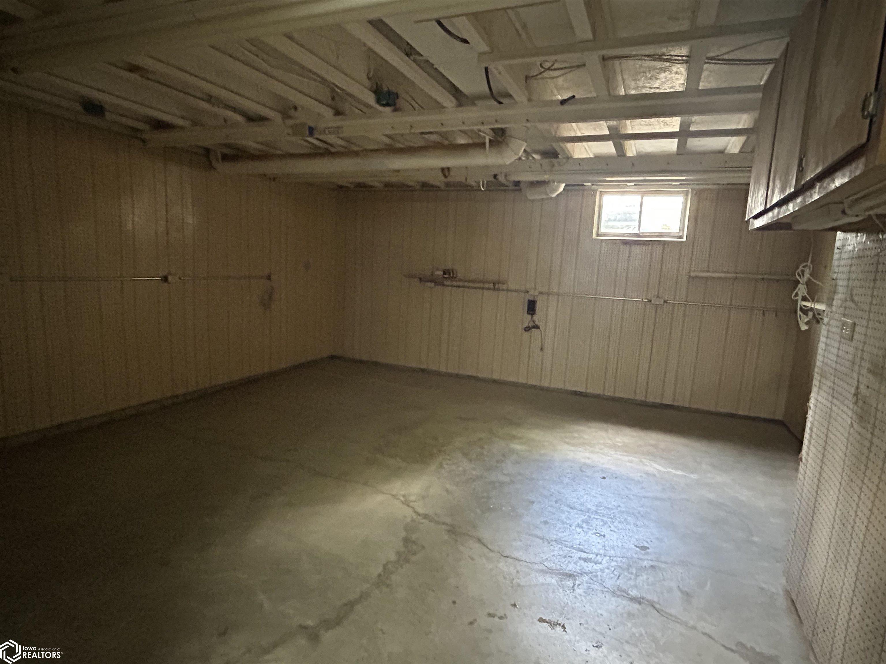 2207 Wakefield Drive, Marshalltown, Iowa image 27