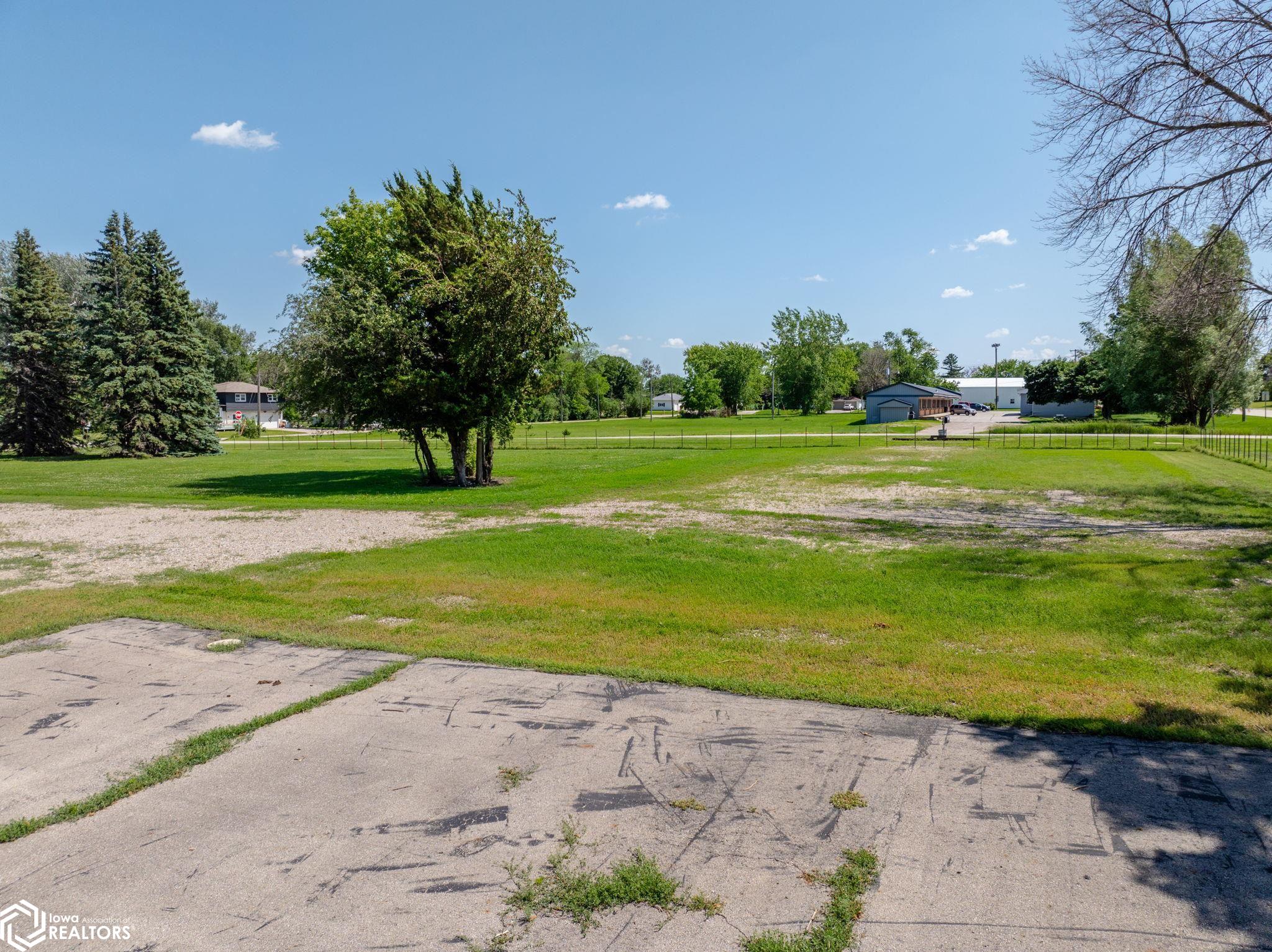 20 34th Street, Mason City, Iowa image 2