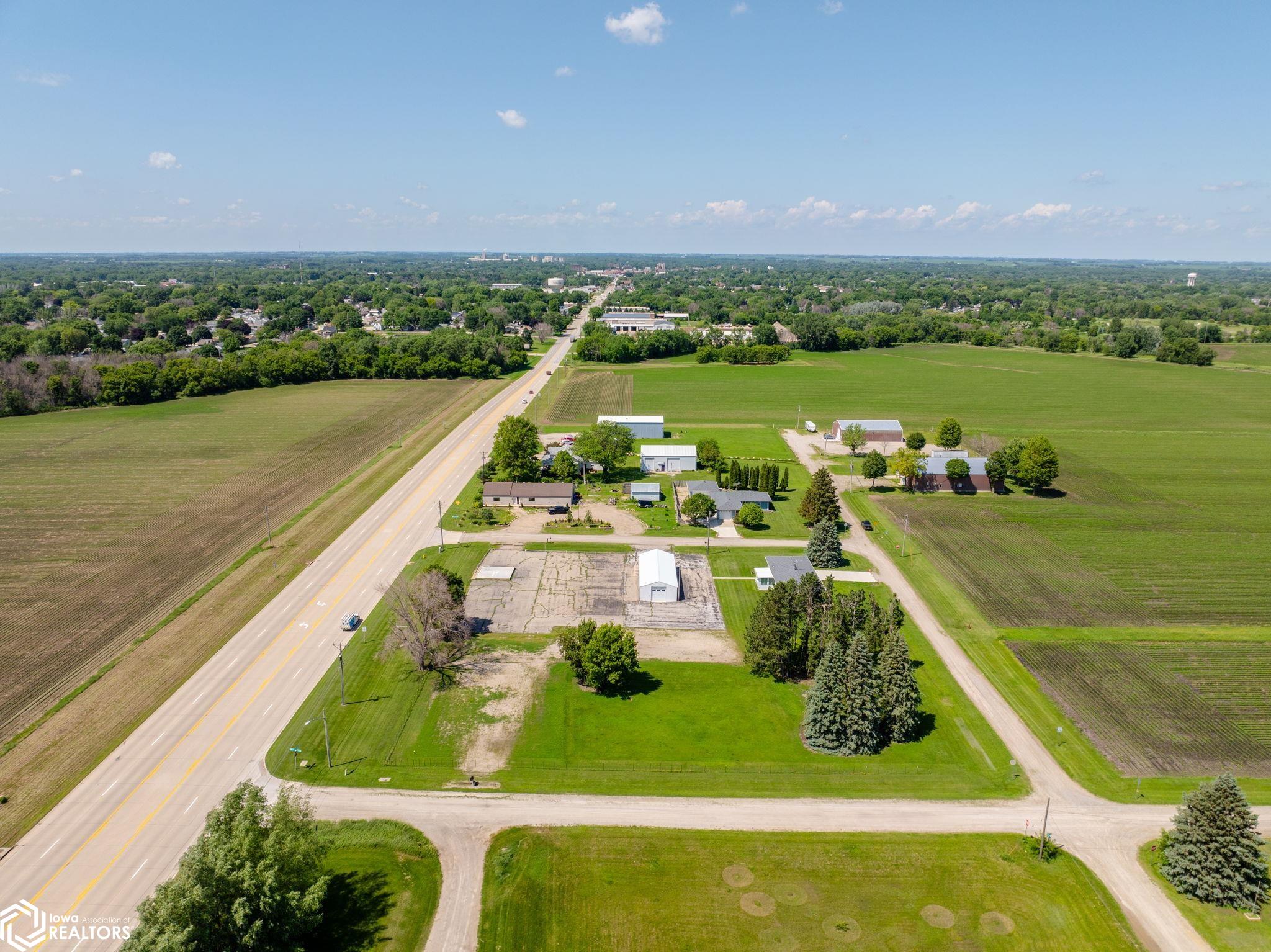 33rd Street, Mason City, Iowa image 11