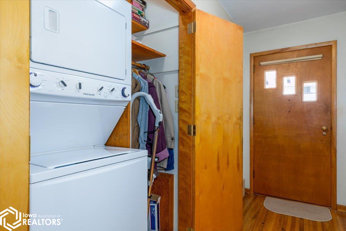 501 N Orchard Street, Brooklyn, Iowa image 17