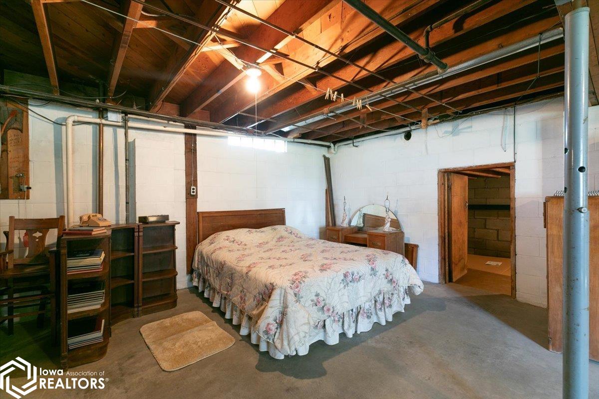 501 N Orchard Street, Brooklyn, Iowa image 19