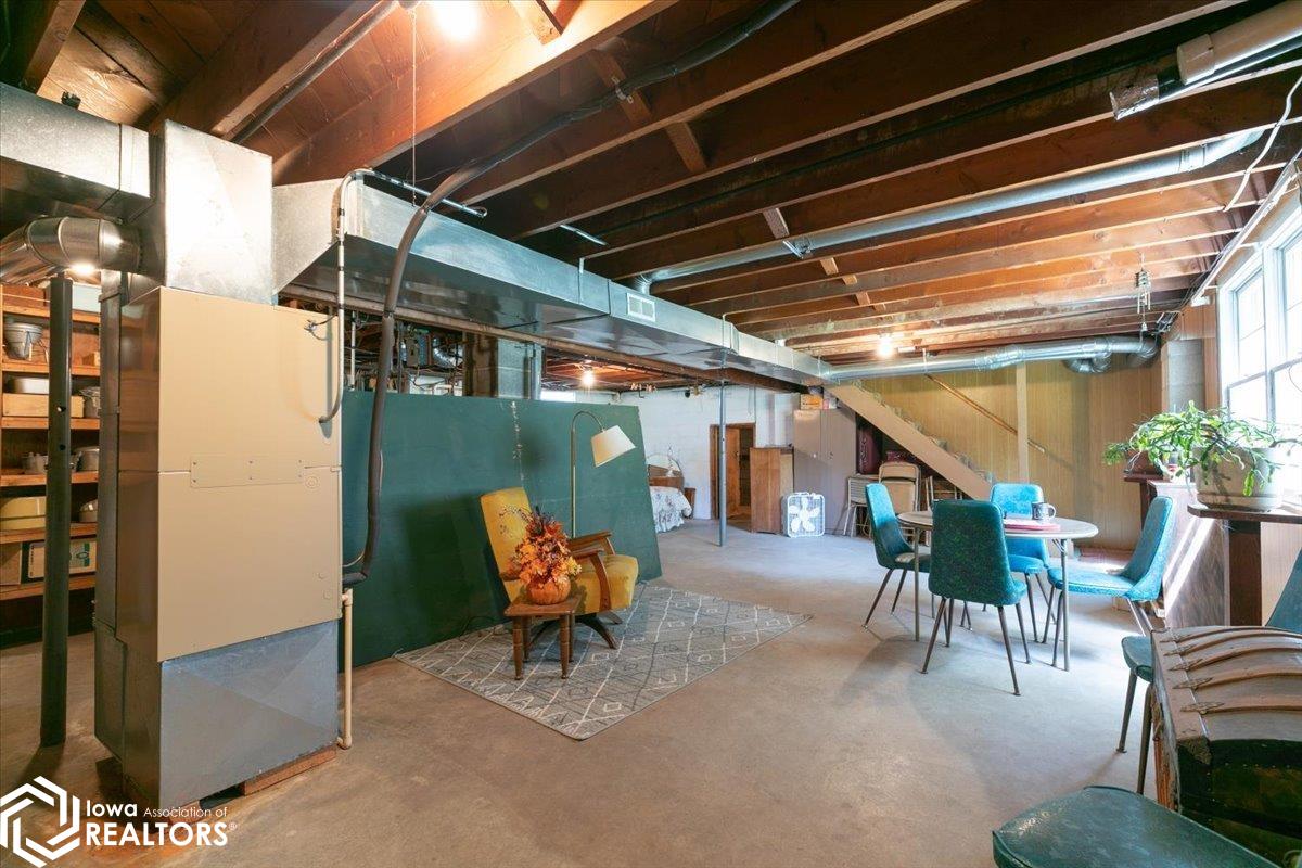 501 N Orchard Street, Brooklyn, Iowa image 23