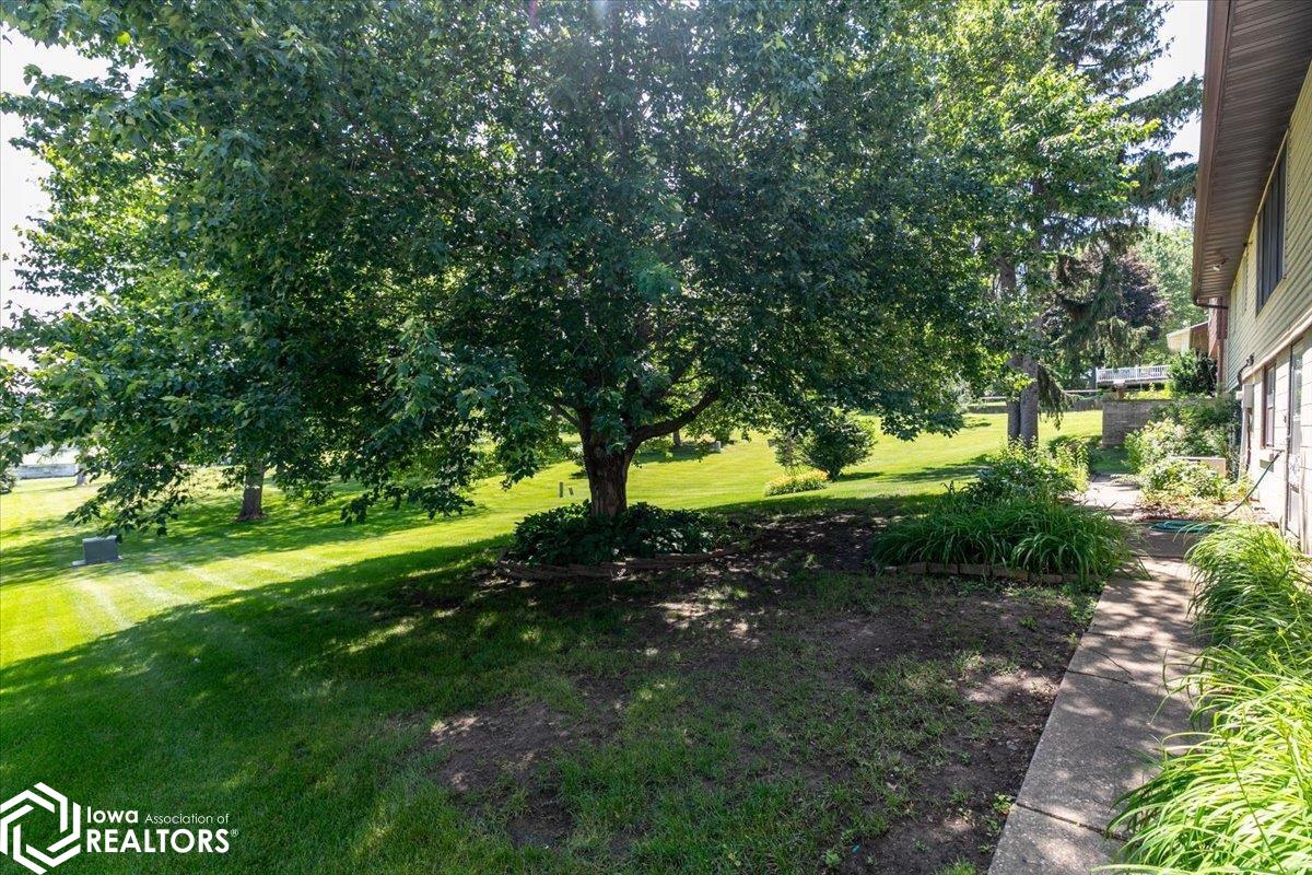501 N Orchard Street, Brooklyn, Iowa image 26