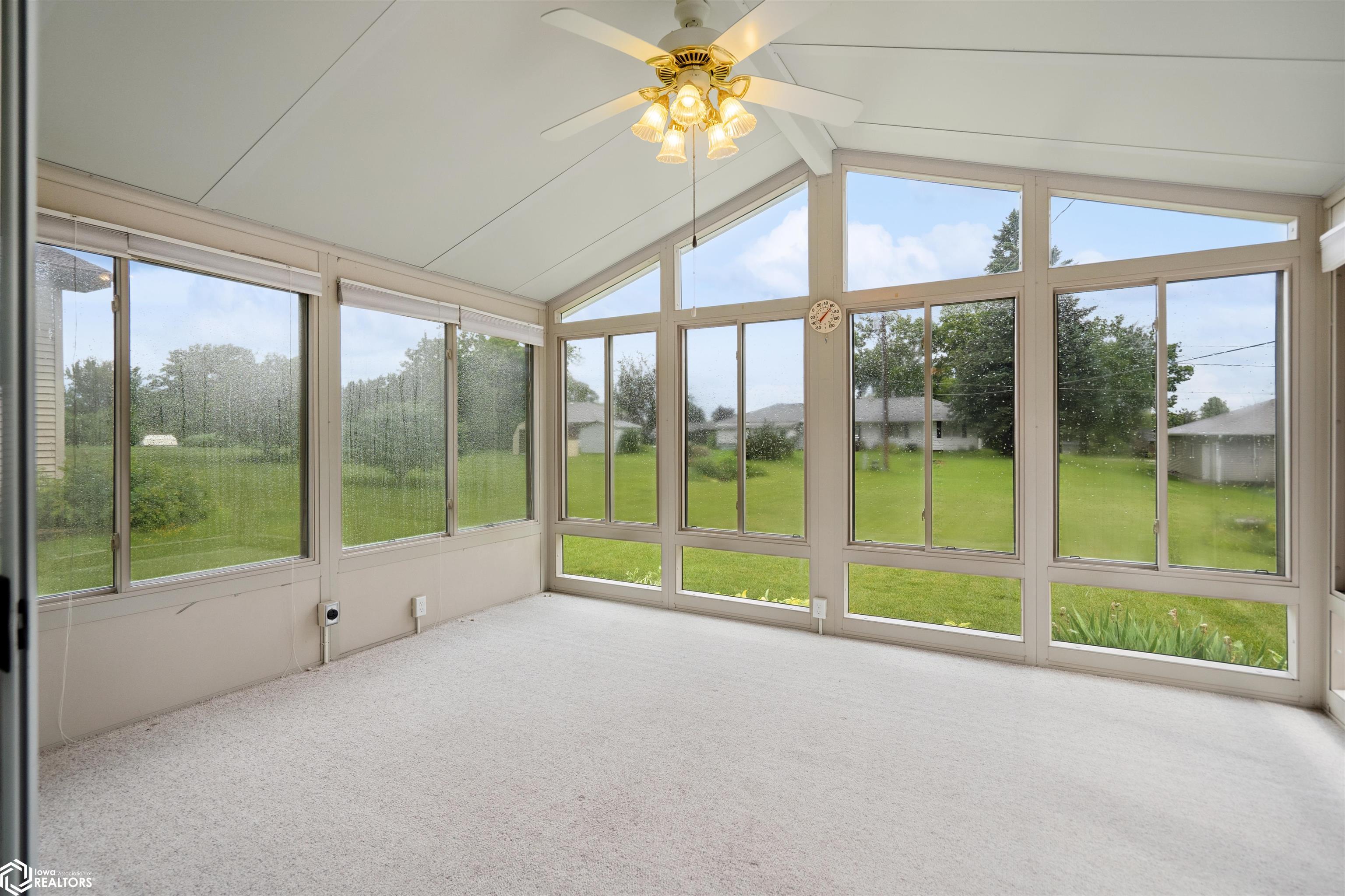7 Edgeland Drive, Marshalltown, Iowa image 11