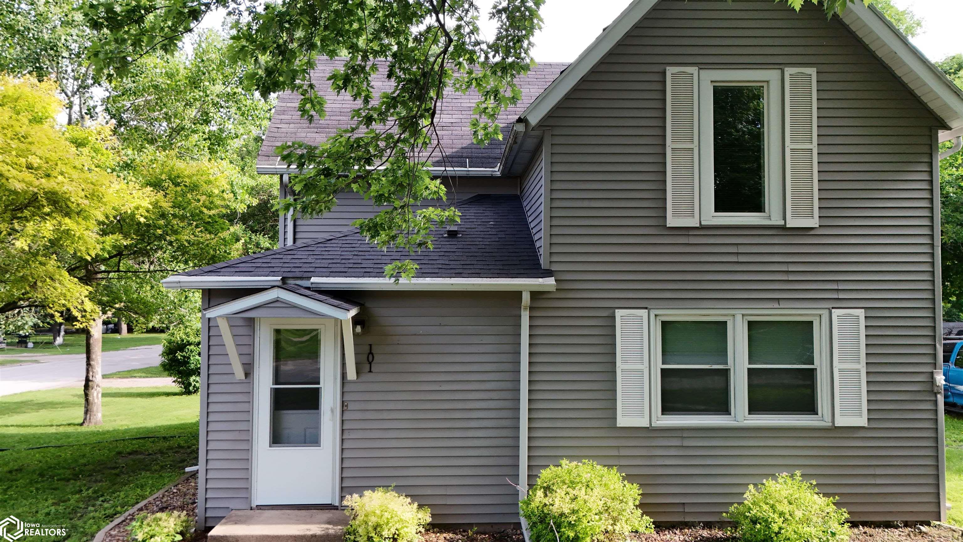 101 Ash Avenue, Swea City, Iowa image 1