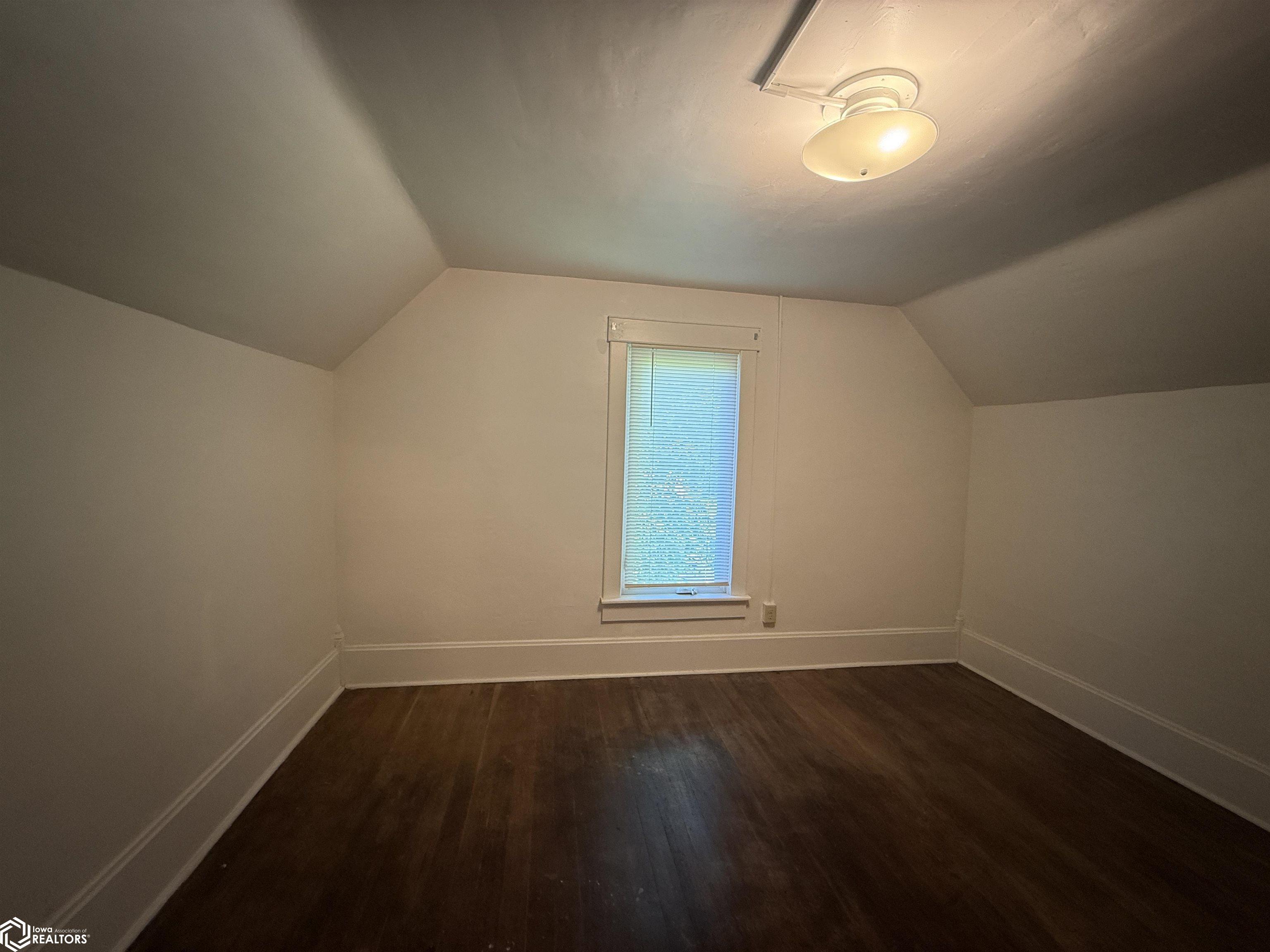 101 Ash Avenue, Swea City, Iowa image 18